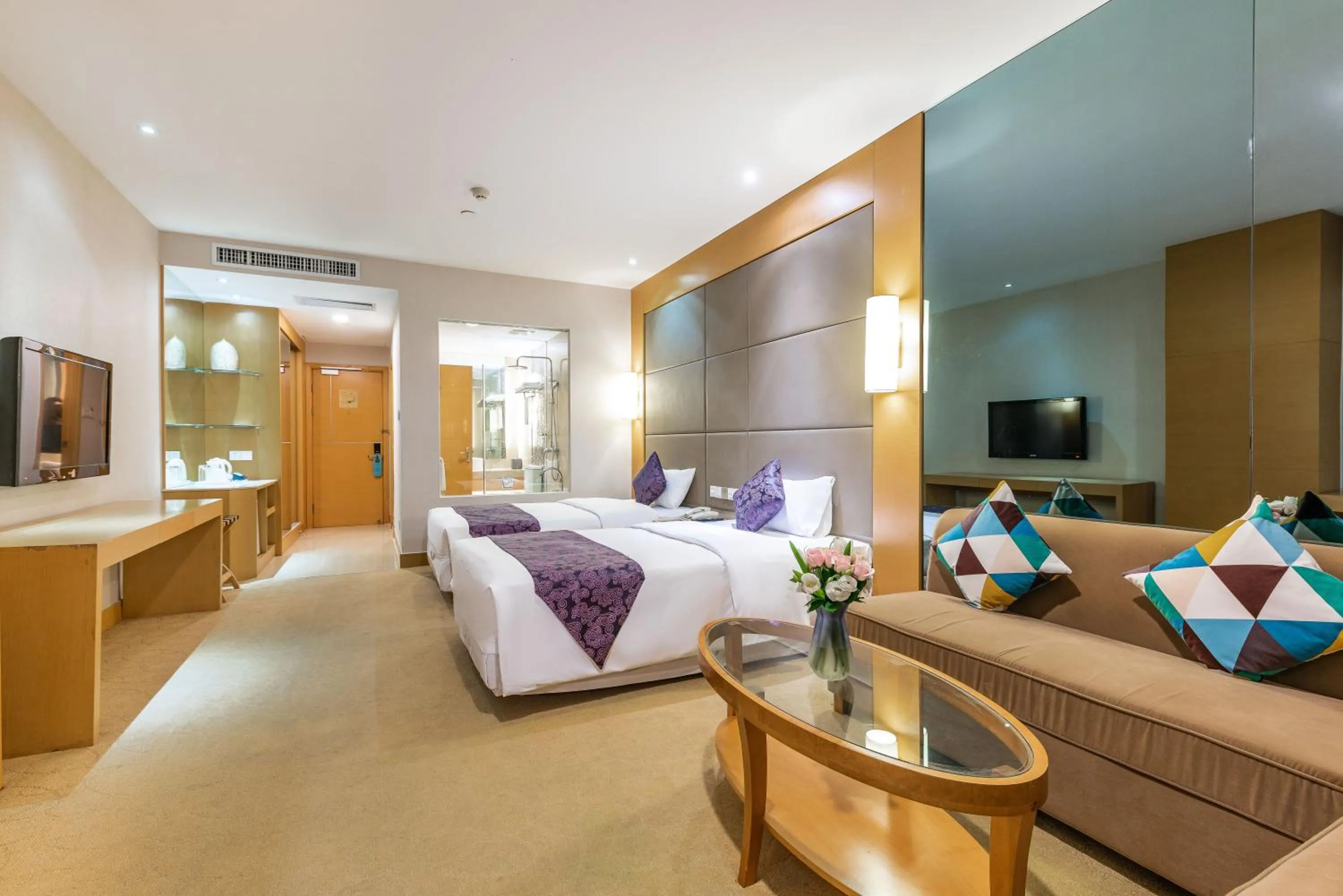 Bed in Dorsett Wuhan