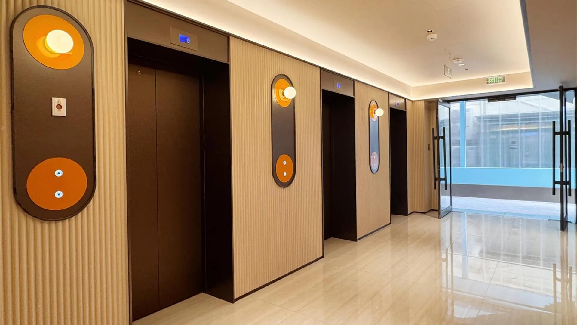 elevator in Dorsett Wuhan