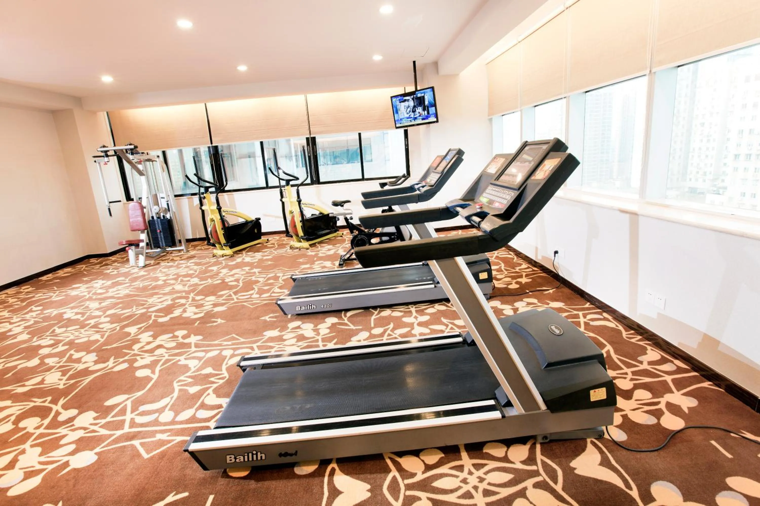 Fitness centre/facilities in Dorsett Wuhan