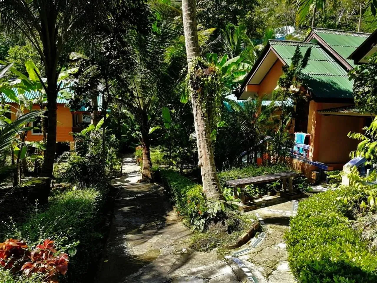 Anawin Bungalows