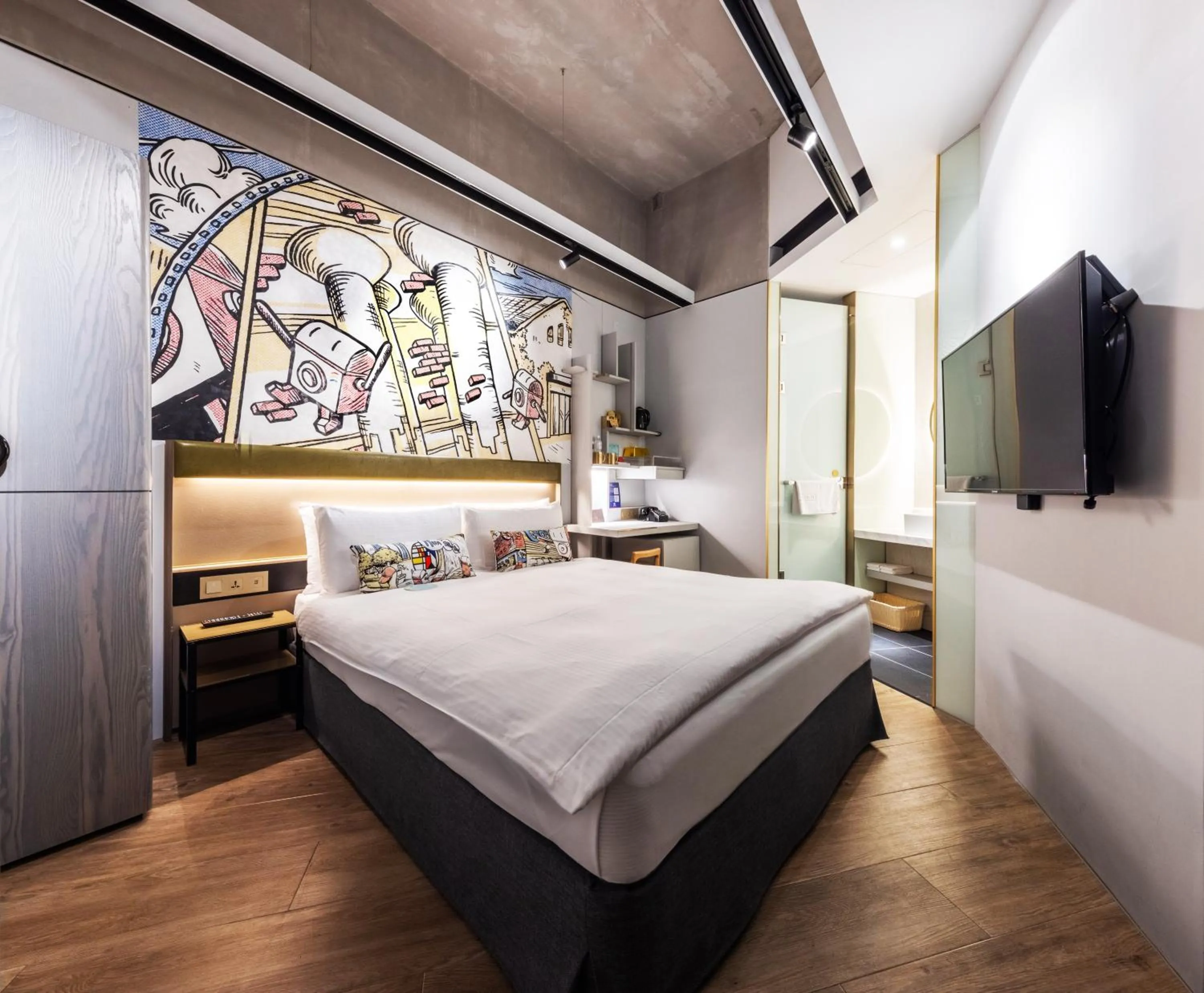 Bed in Hua Shan Din by Cosmos Creation - Huashan Creative Park