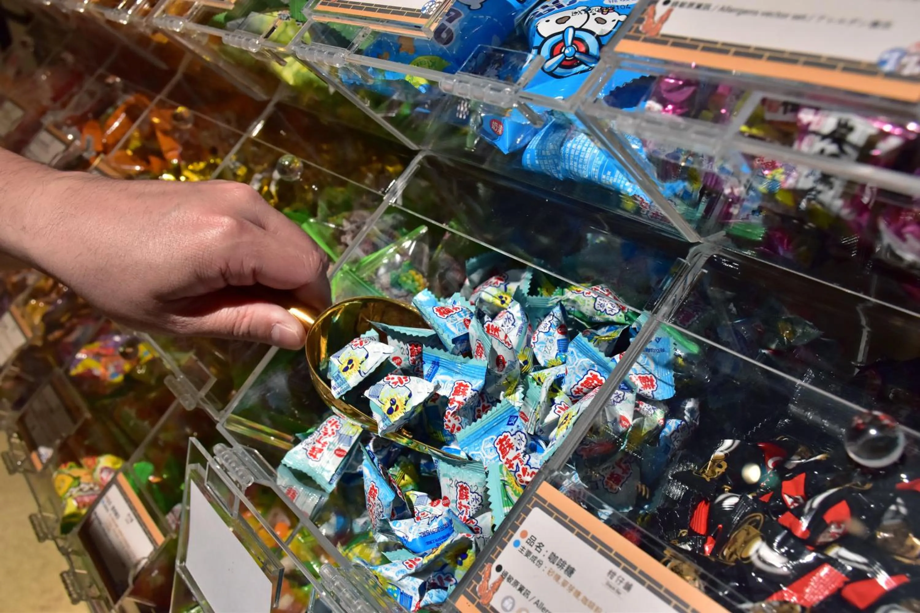 Food and drinks in Hua Shan Din by Cosmos Creation - Huashan Creative Park