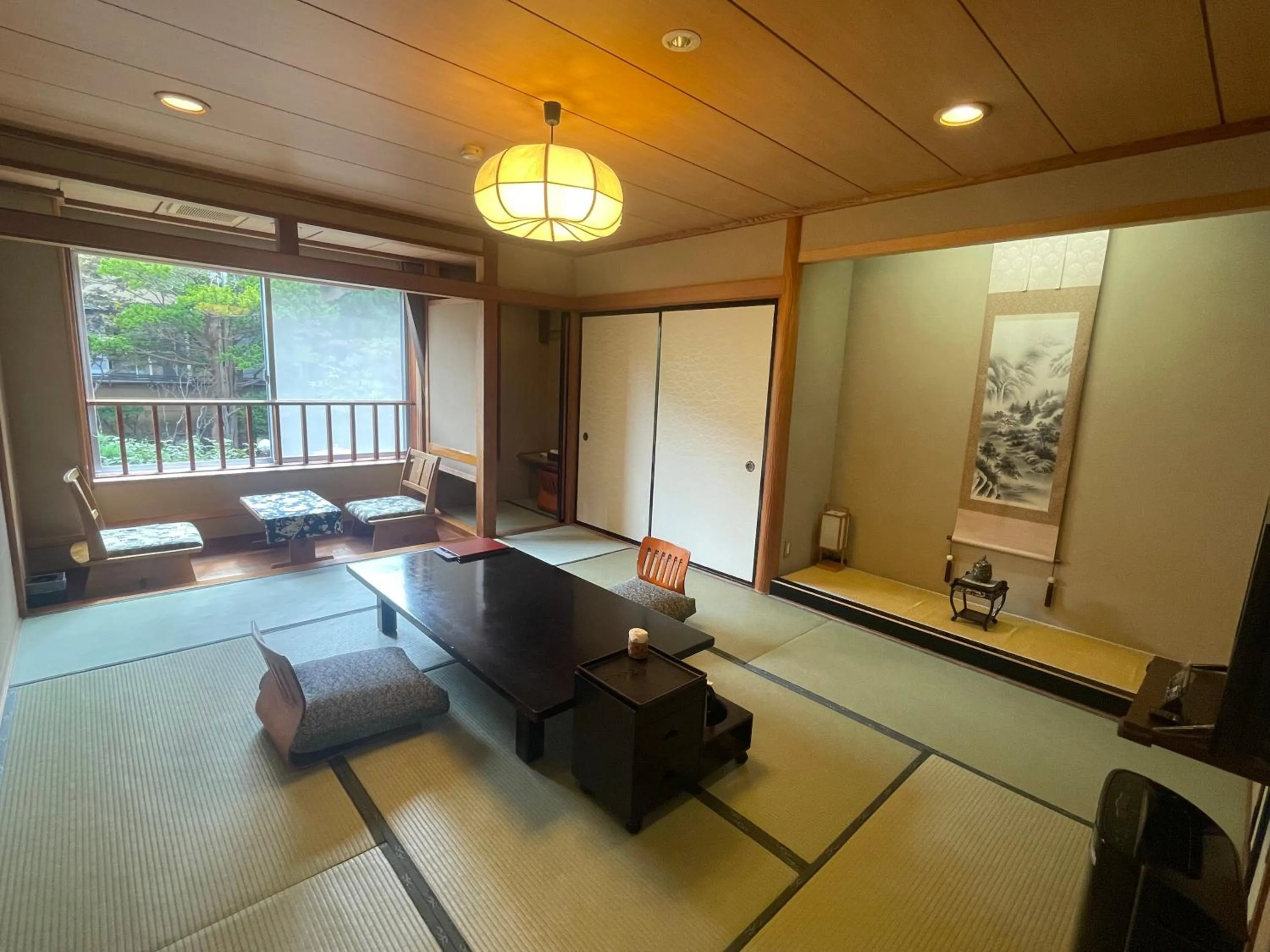 Photo of the whole room in Ryokan Ichinomatsu