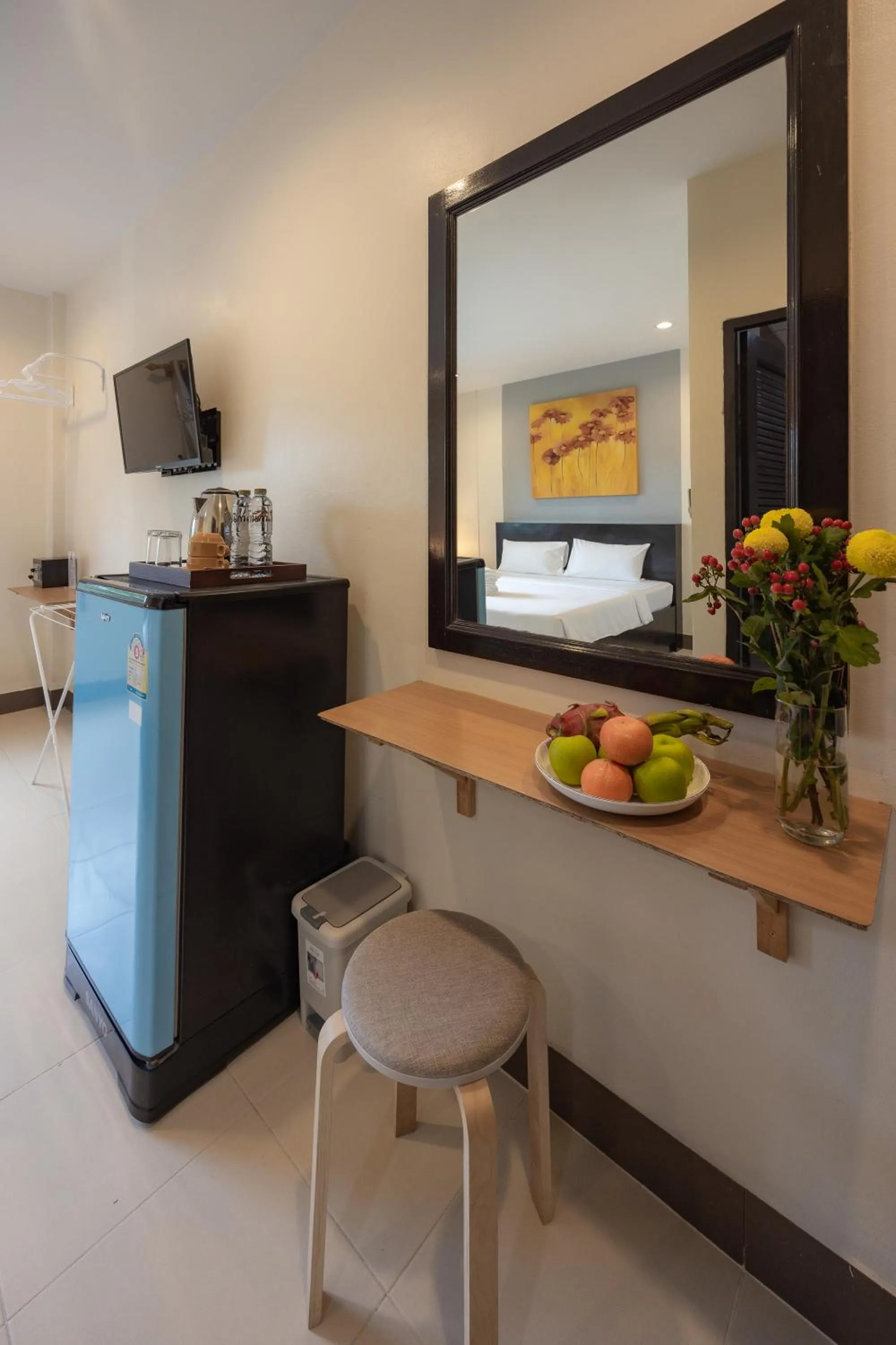 minibar in Baan Yuyen Karon Guesthouse