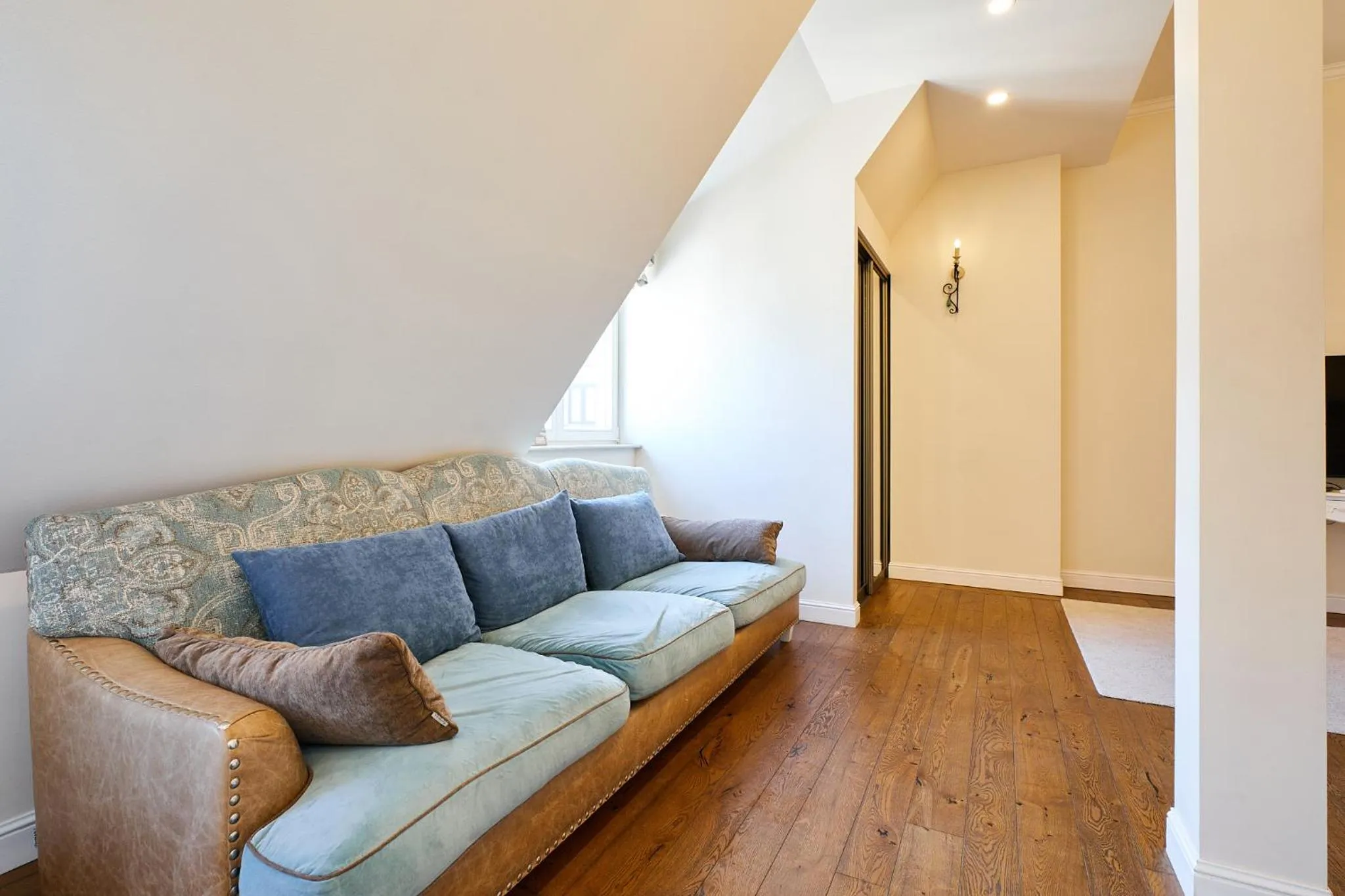 Seating area in Stabu Sēta Apartments