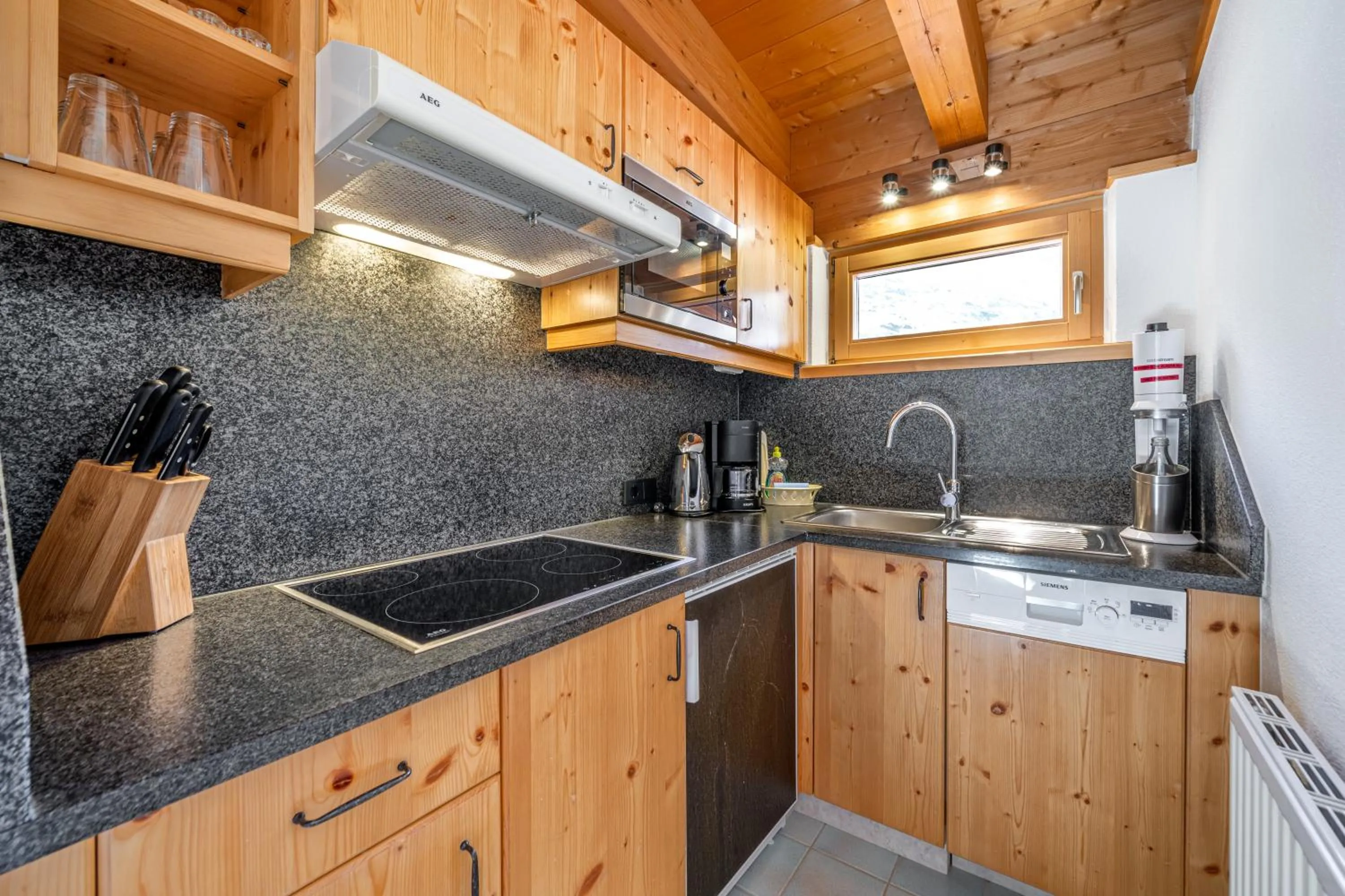 kitchen in Schönblick - Gurgl B&B