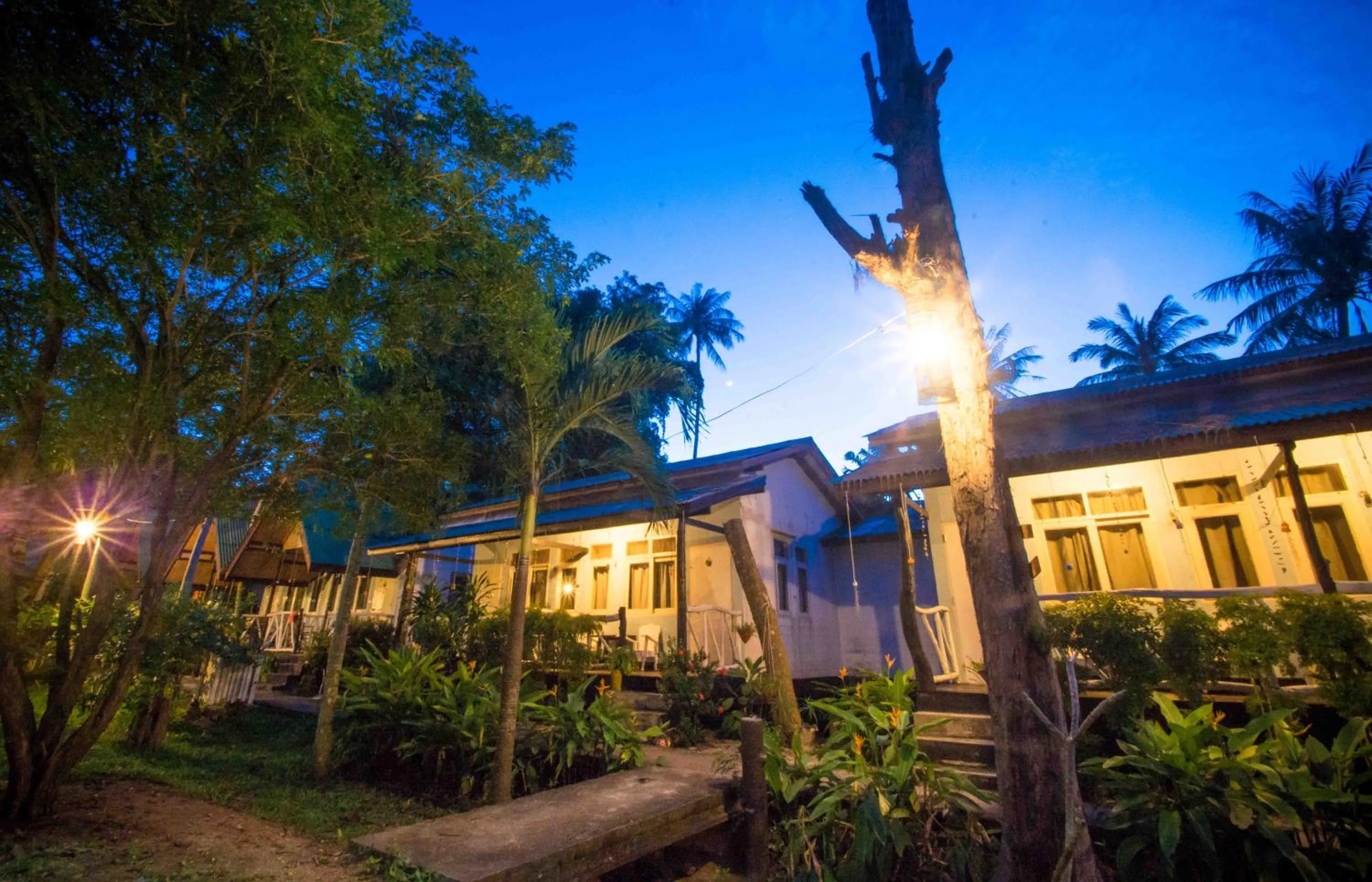 Natural landscape, Property Building in By Beach Resort