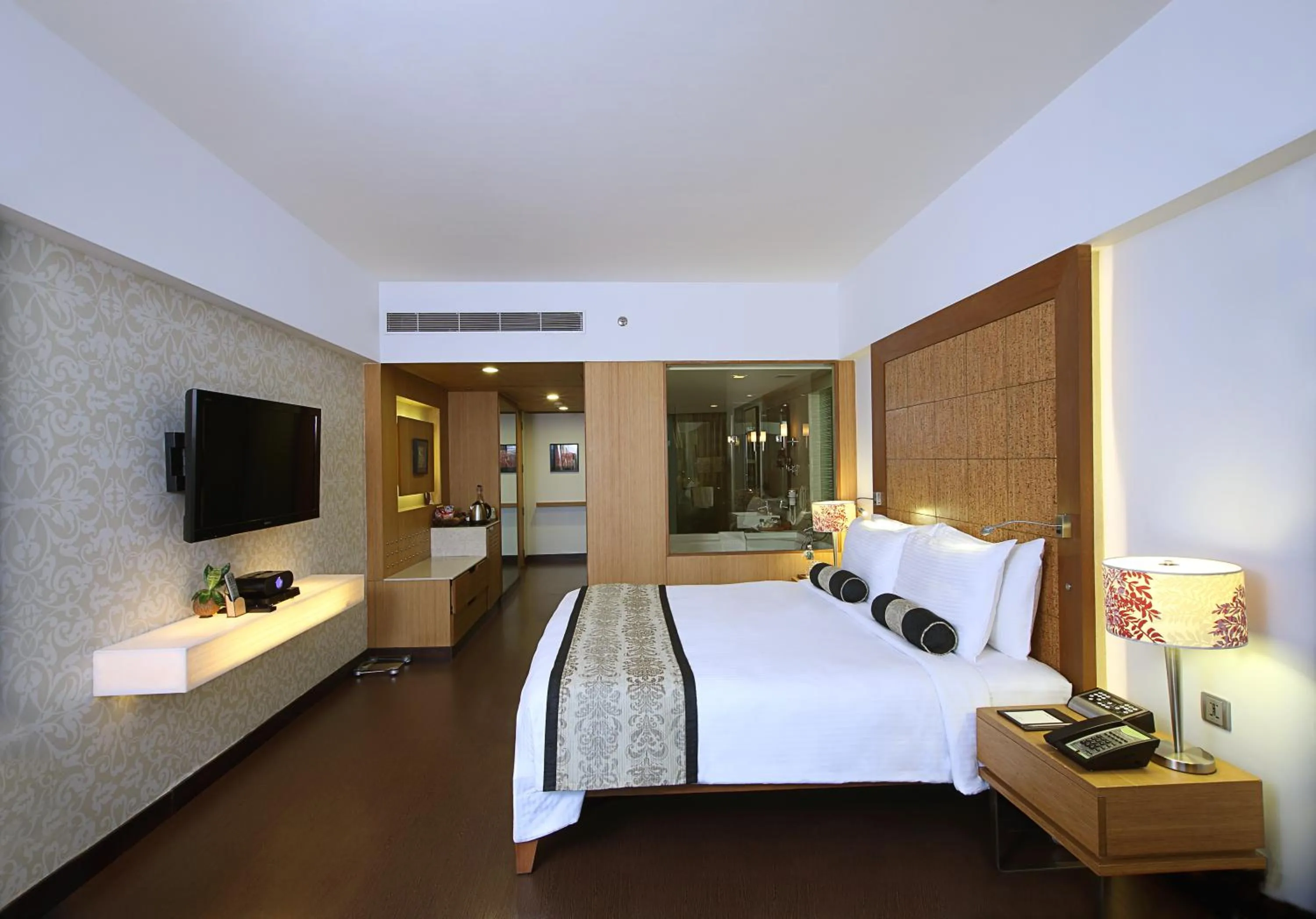 Bed in Fortune Select SG Highway, Ahmedabad - Member ITC Hotels' Group