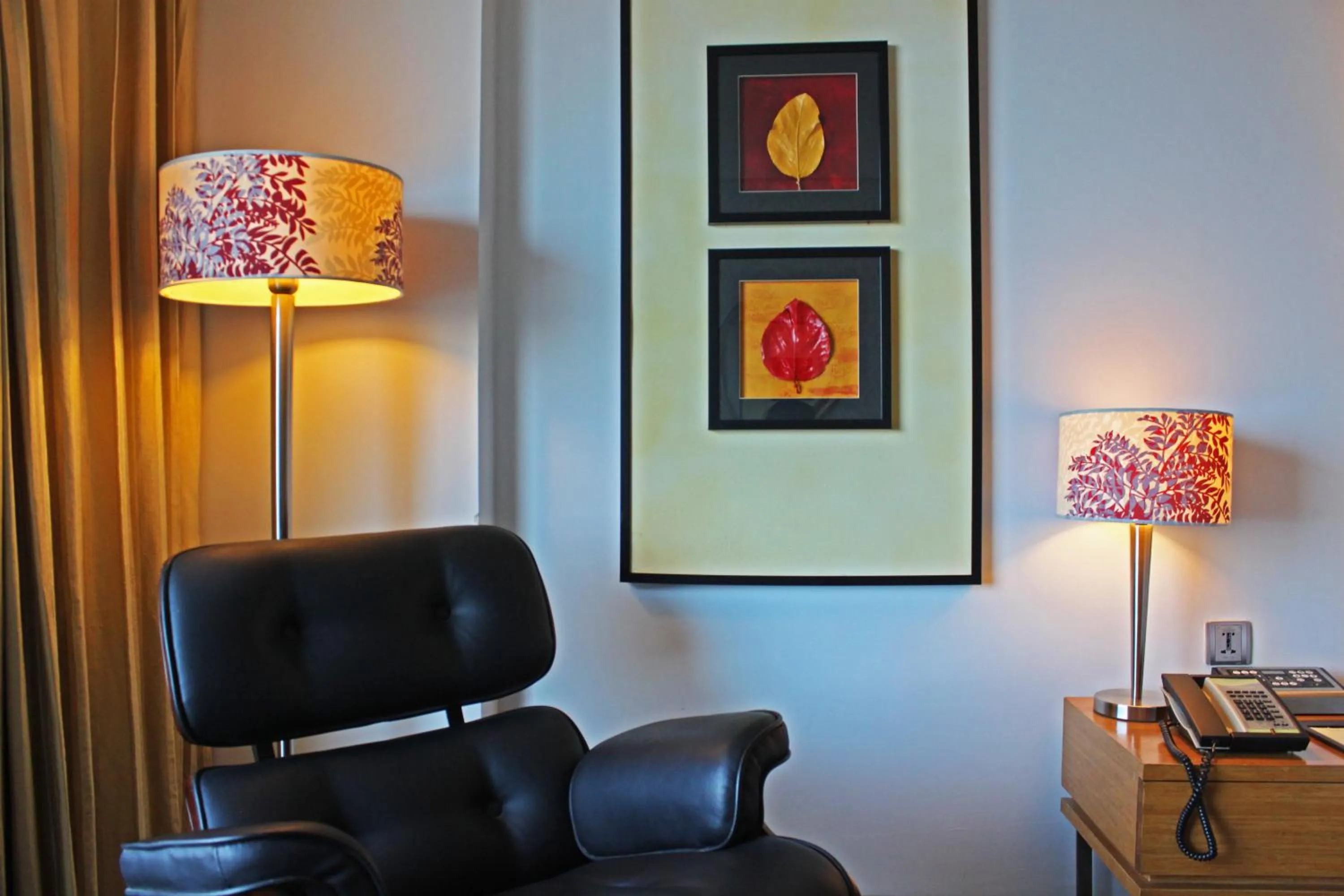 Decorative detail in Fortune Select SG Highway, Ahmedabad - Member ITC Hotels' Group