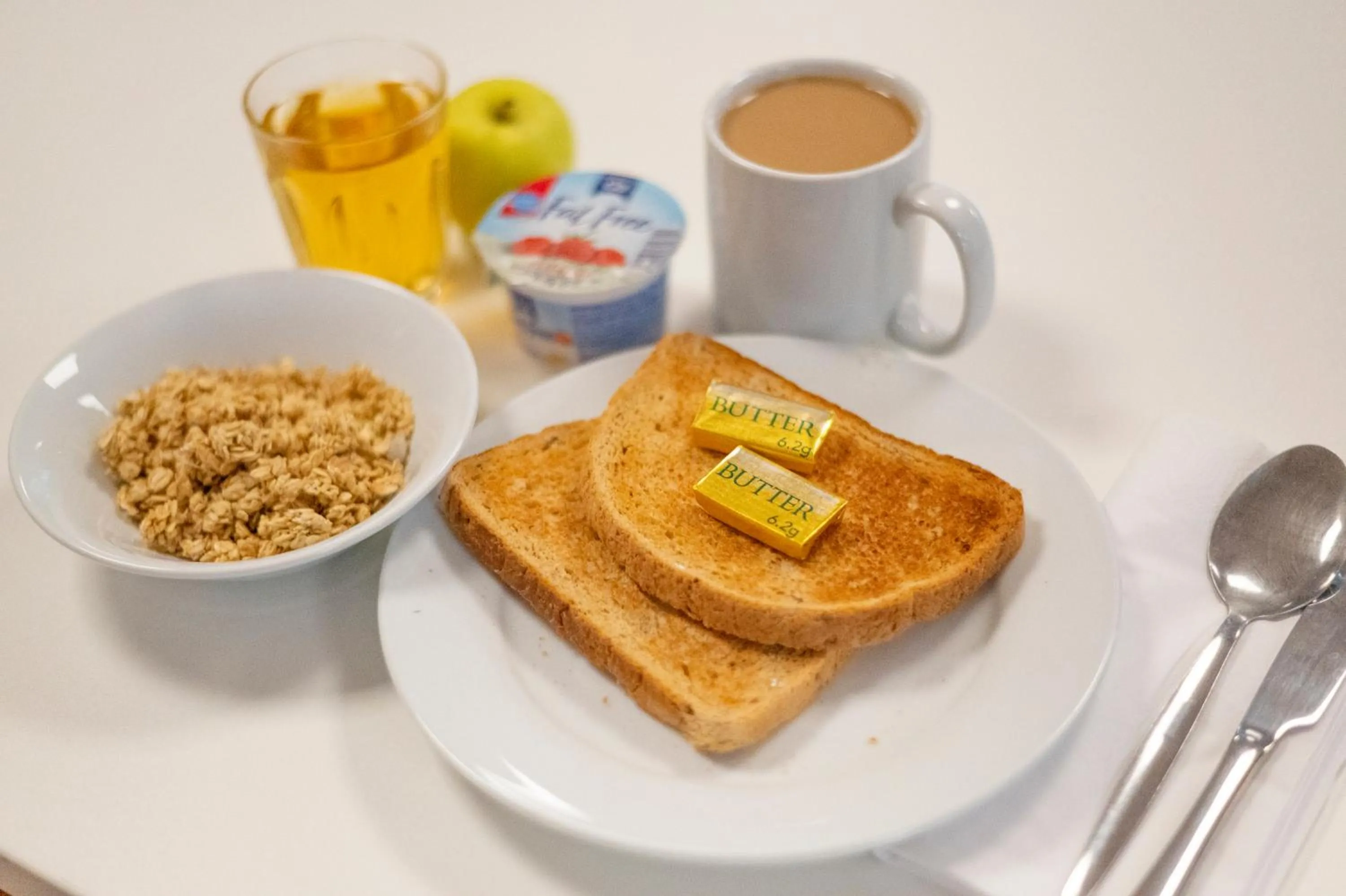 Breakfast in Inverness Youth Hostel