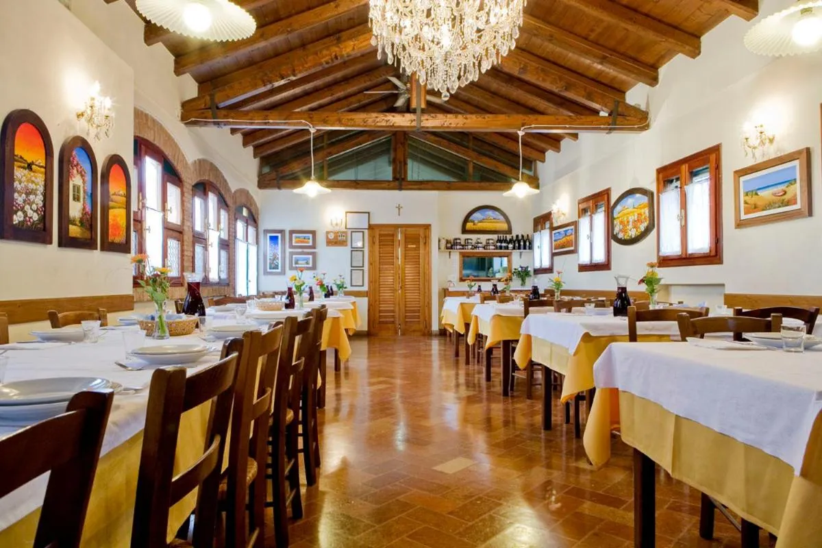 Dining area in Agriturismo Villa Mocenigo