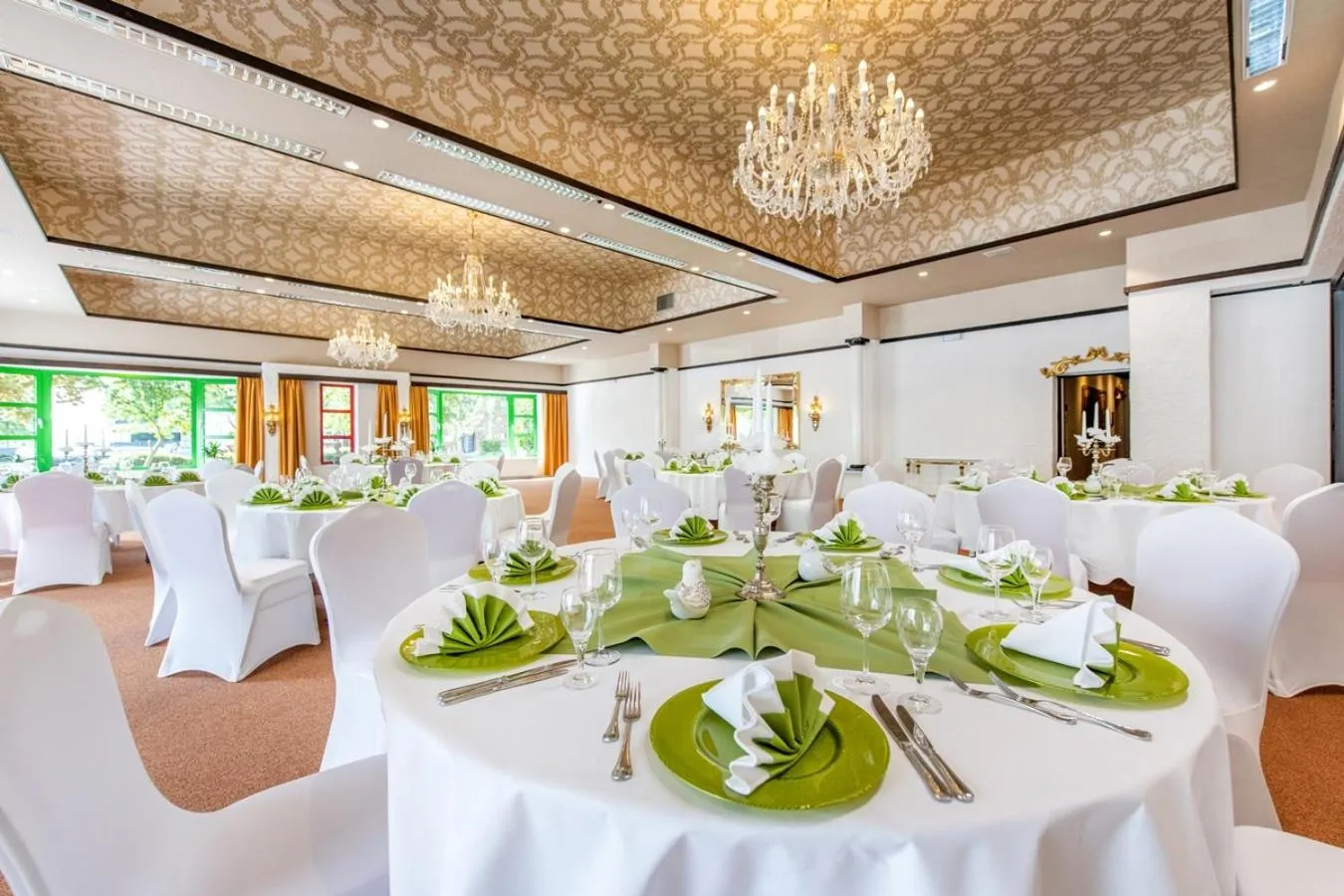 Banquet/Function facilities in CONTEL Hotel