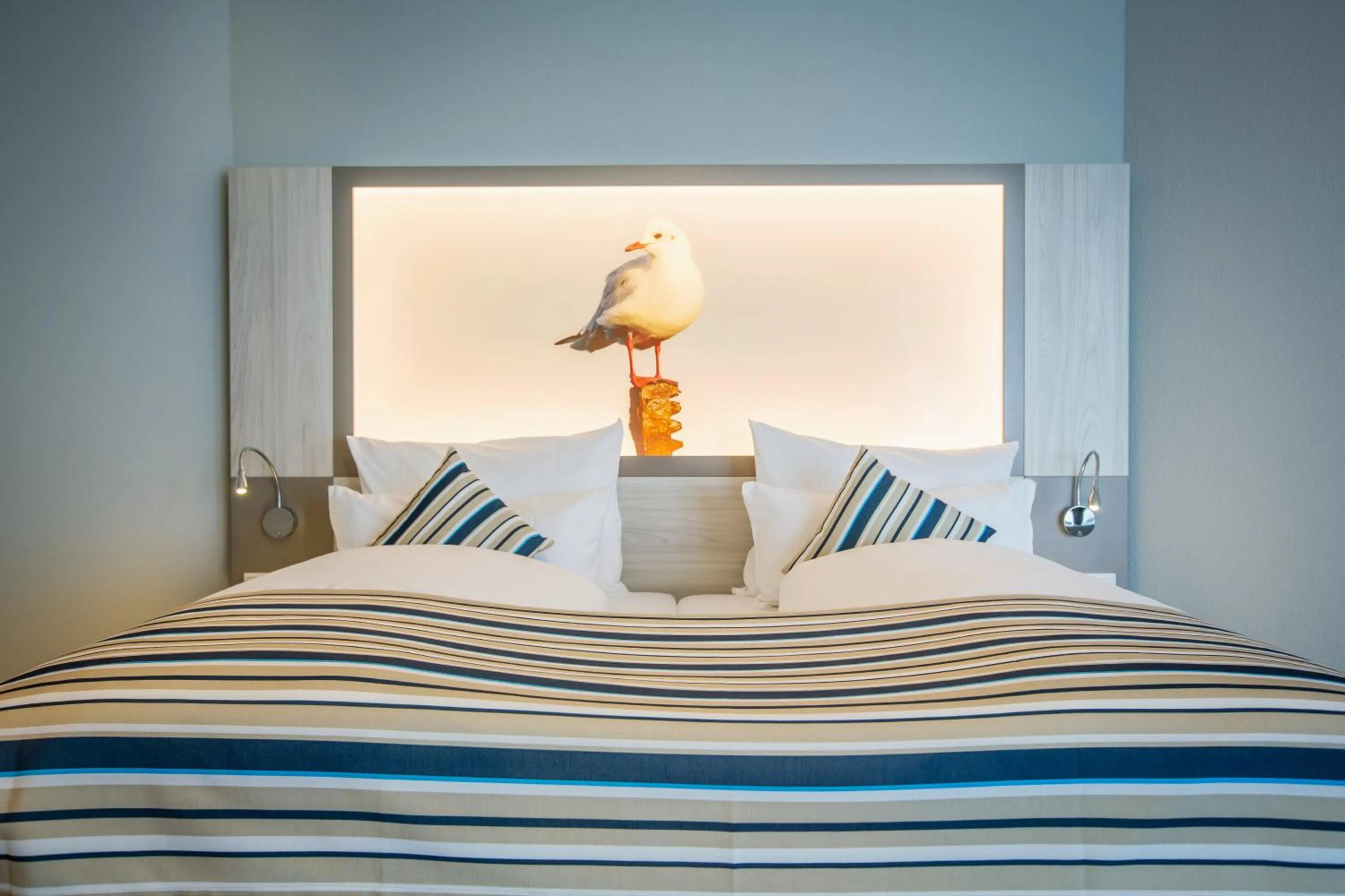 Photo of the whole room, Bed in Nordsee Lodge