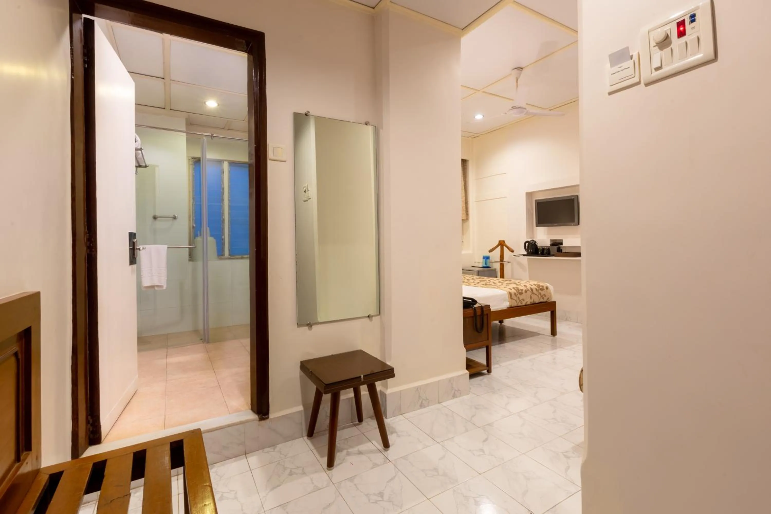 Bathroom in Grand Hotel Mumbai - Ballard Estate, Fort