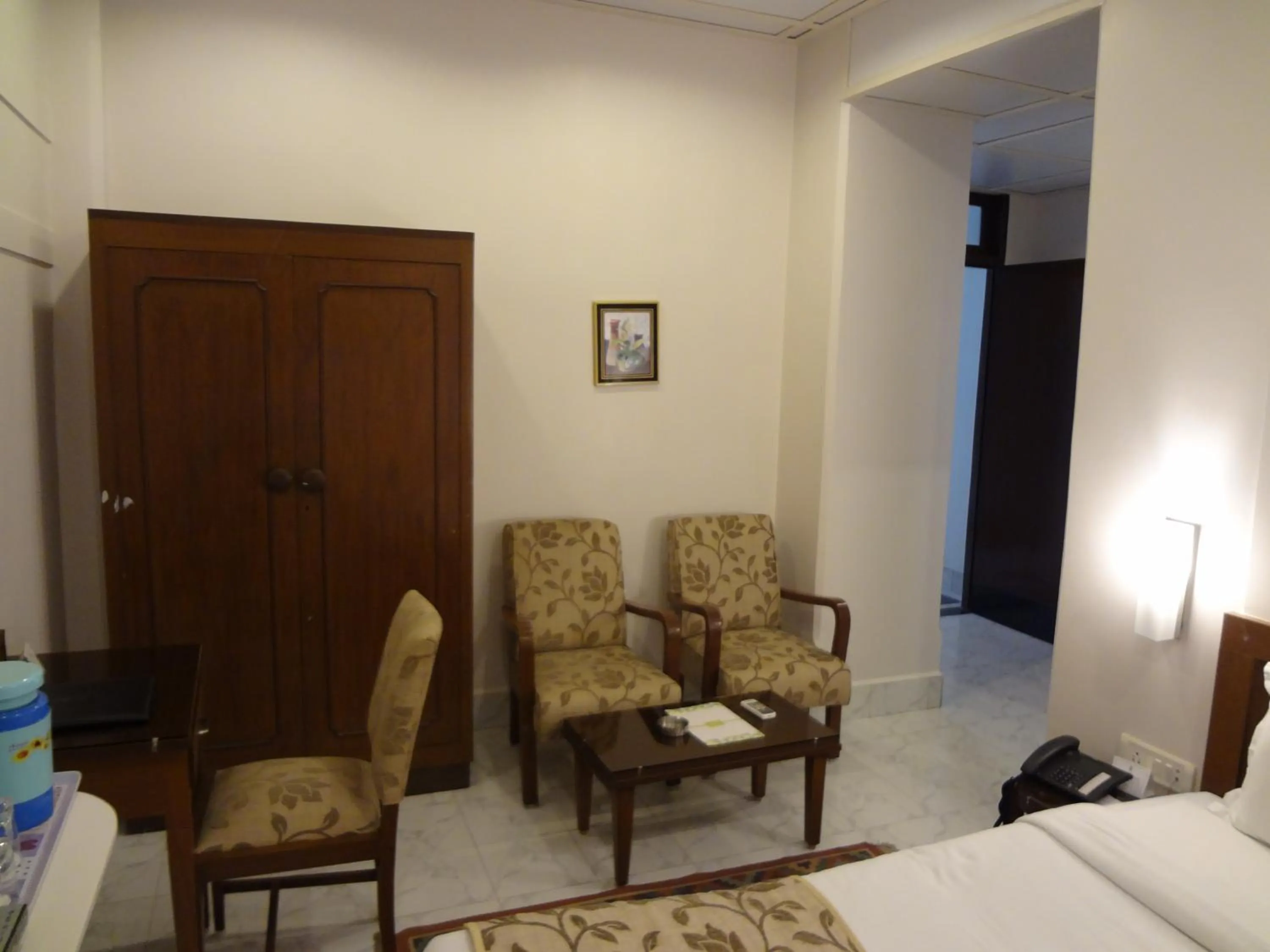 Decorative detail, Bed in Grand Hotel Mumbai - Ballard Estate, Fort