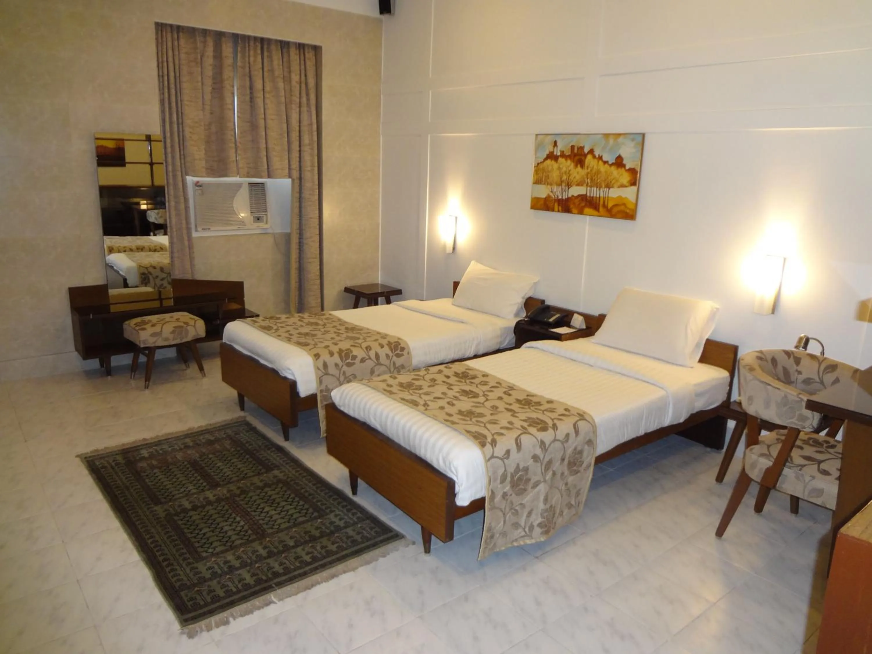 Photo of the whole room, Bed in Grand Hotel Mumbai - Ballard Estate, Fort