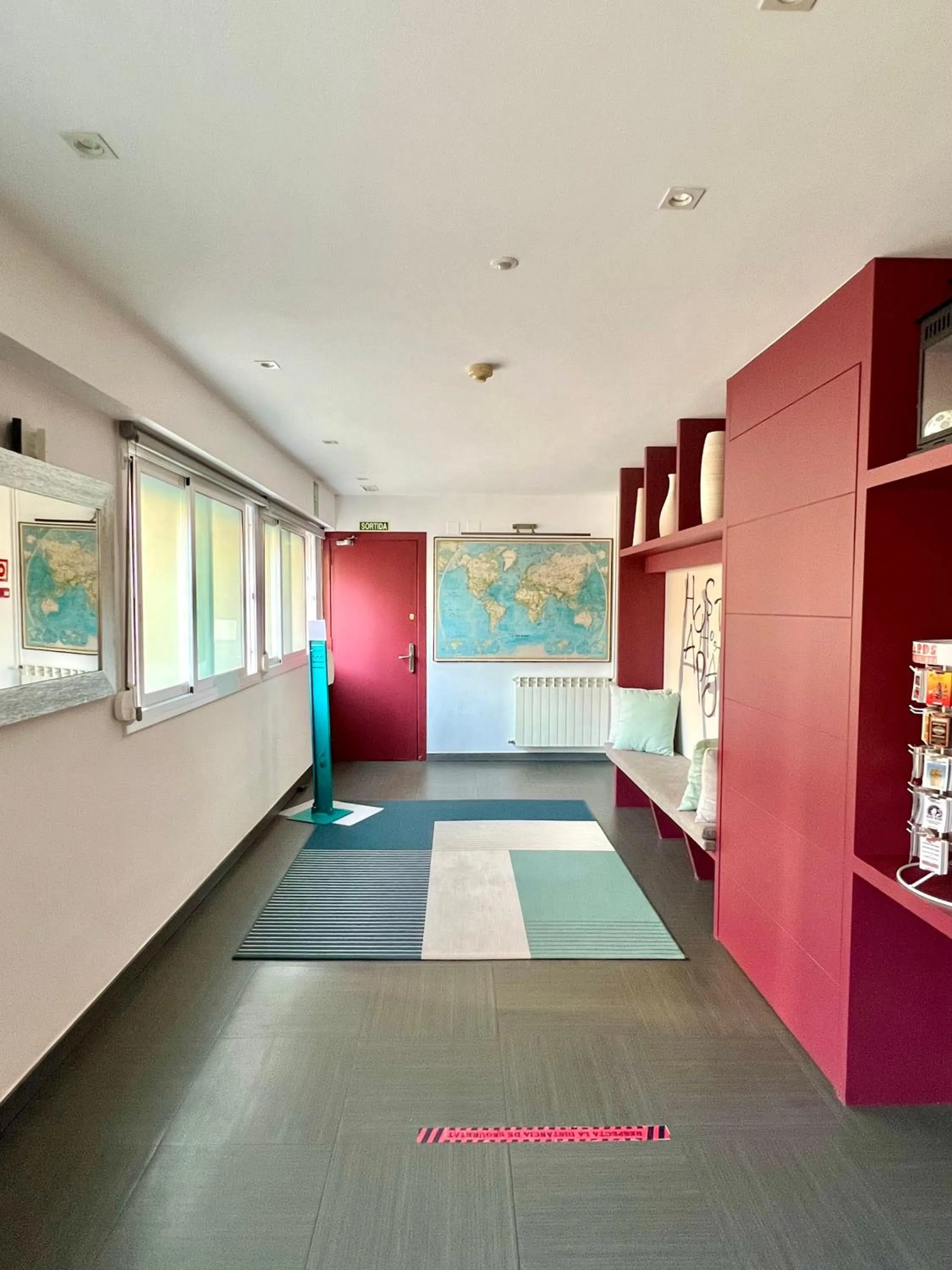 Lobby or reception in Hostal Apolo