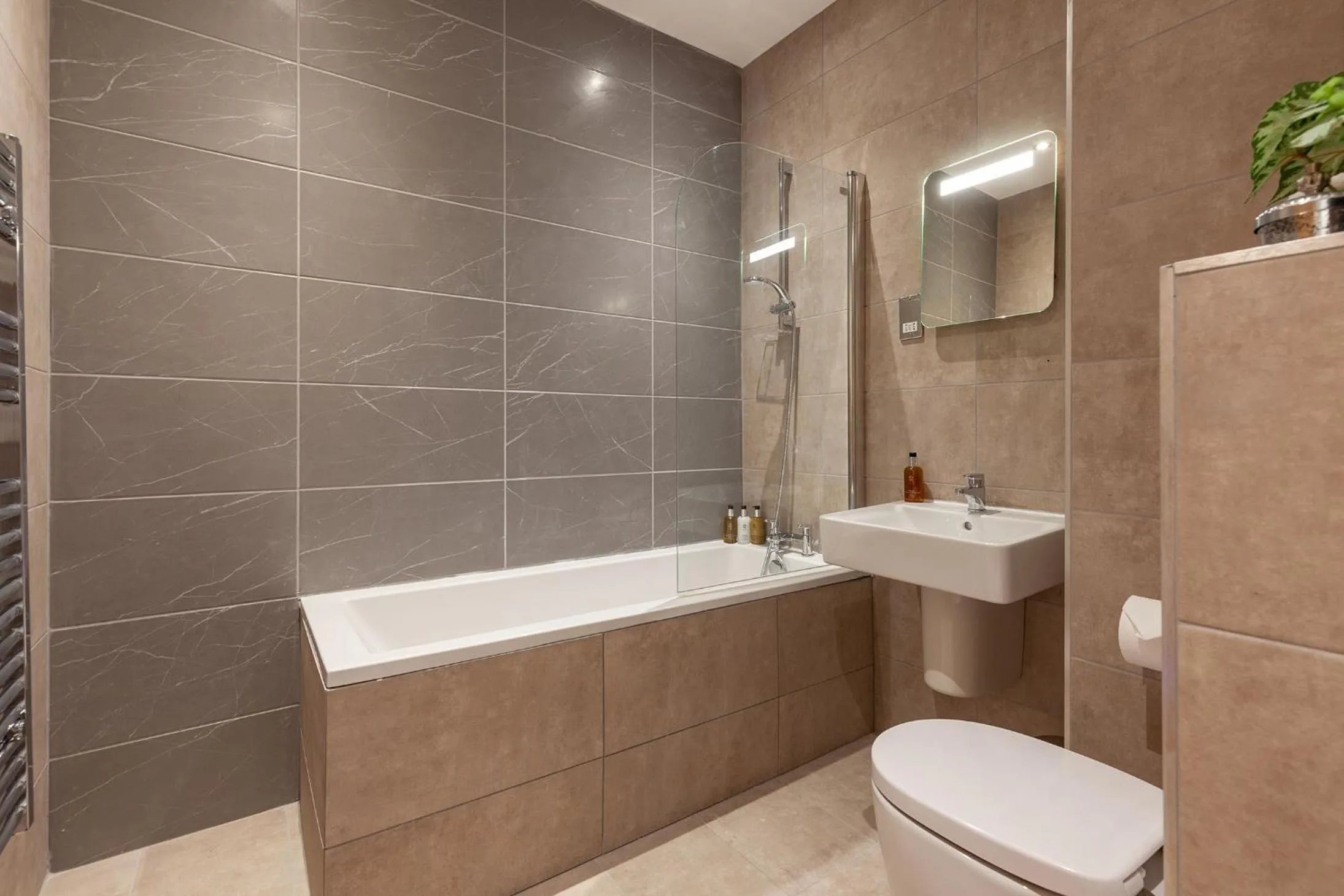 Shower in KSpace @ The Point