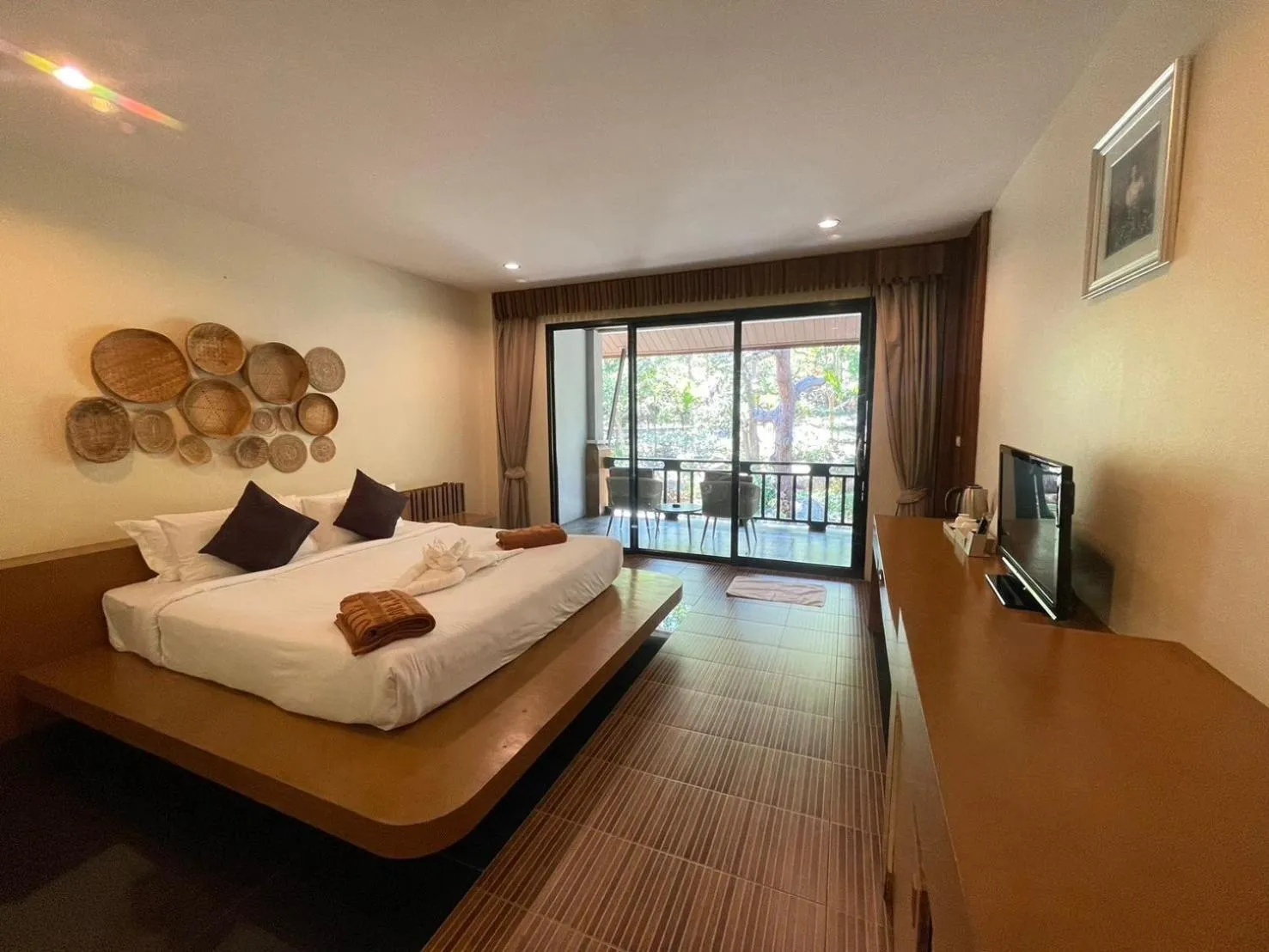 Bed in Tanote Villa SHA Extra Plus