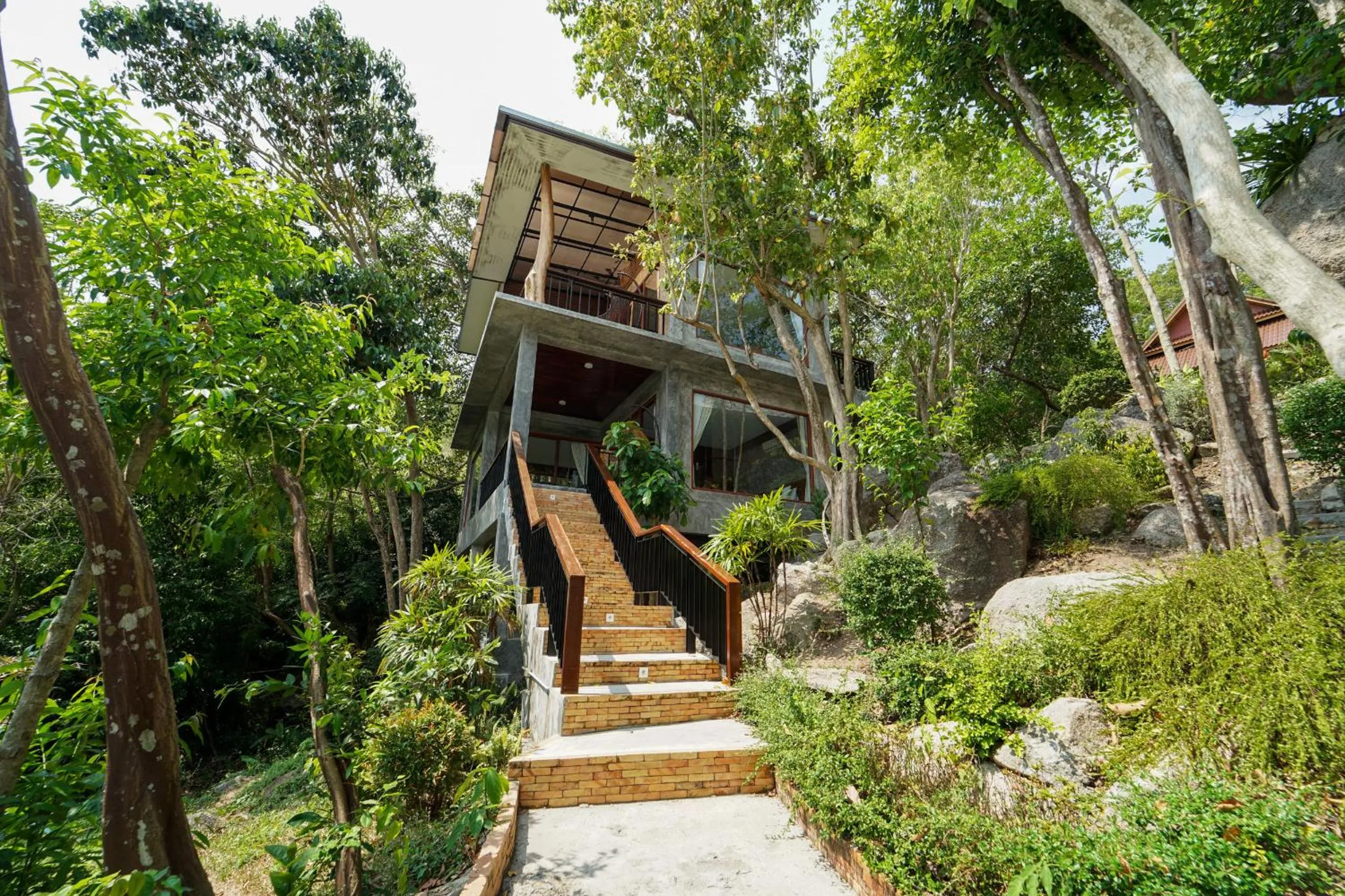 Facade/entrance in Tanote Villa SHA Extra Plus