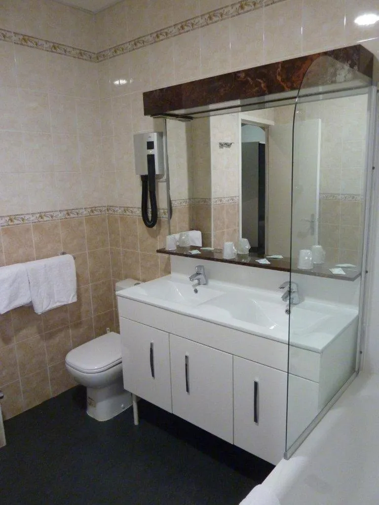 Bathroom in Hôtel Villa Boeri