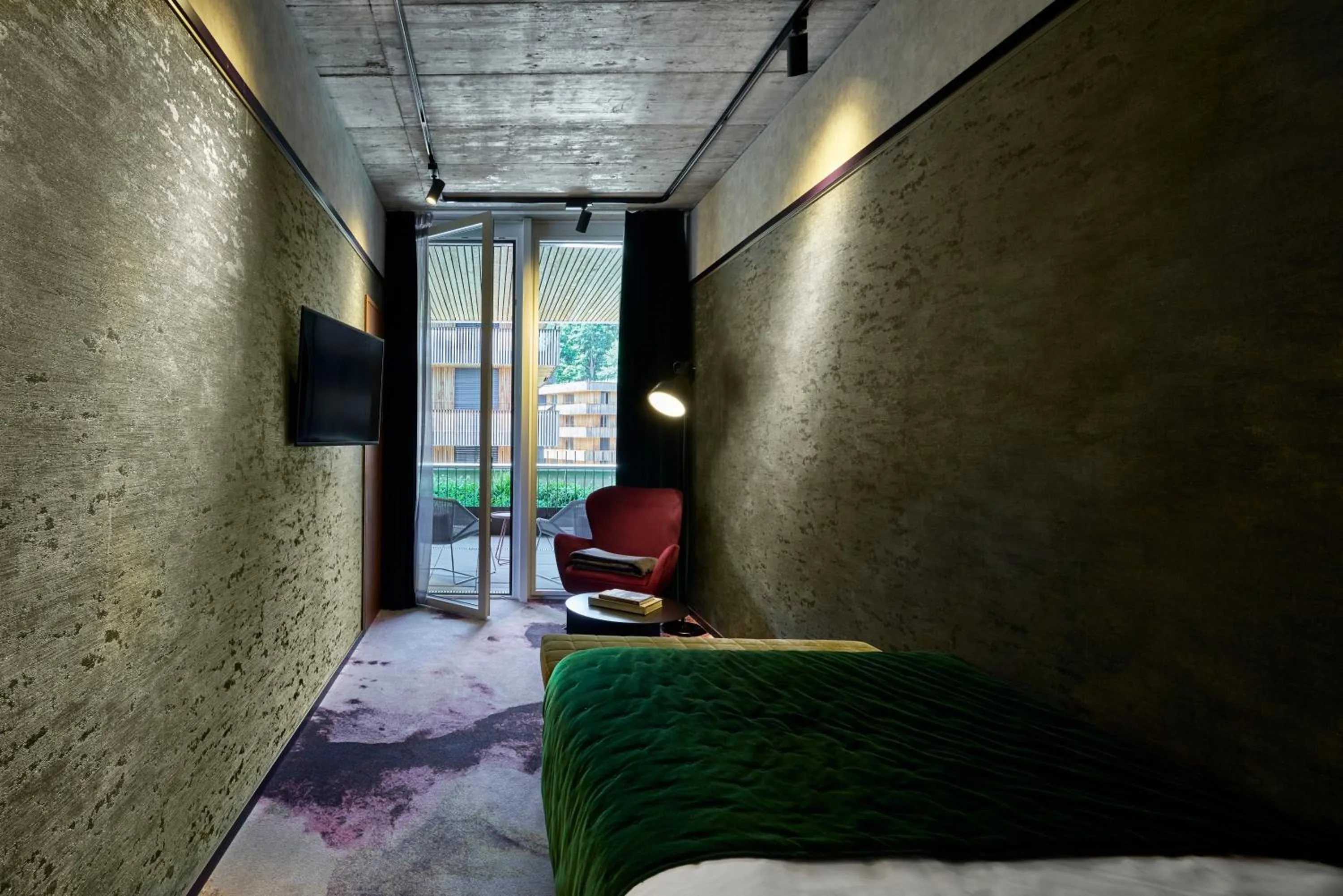 Bed in The Hide Flims Hotel