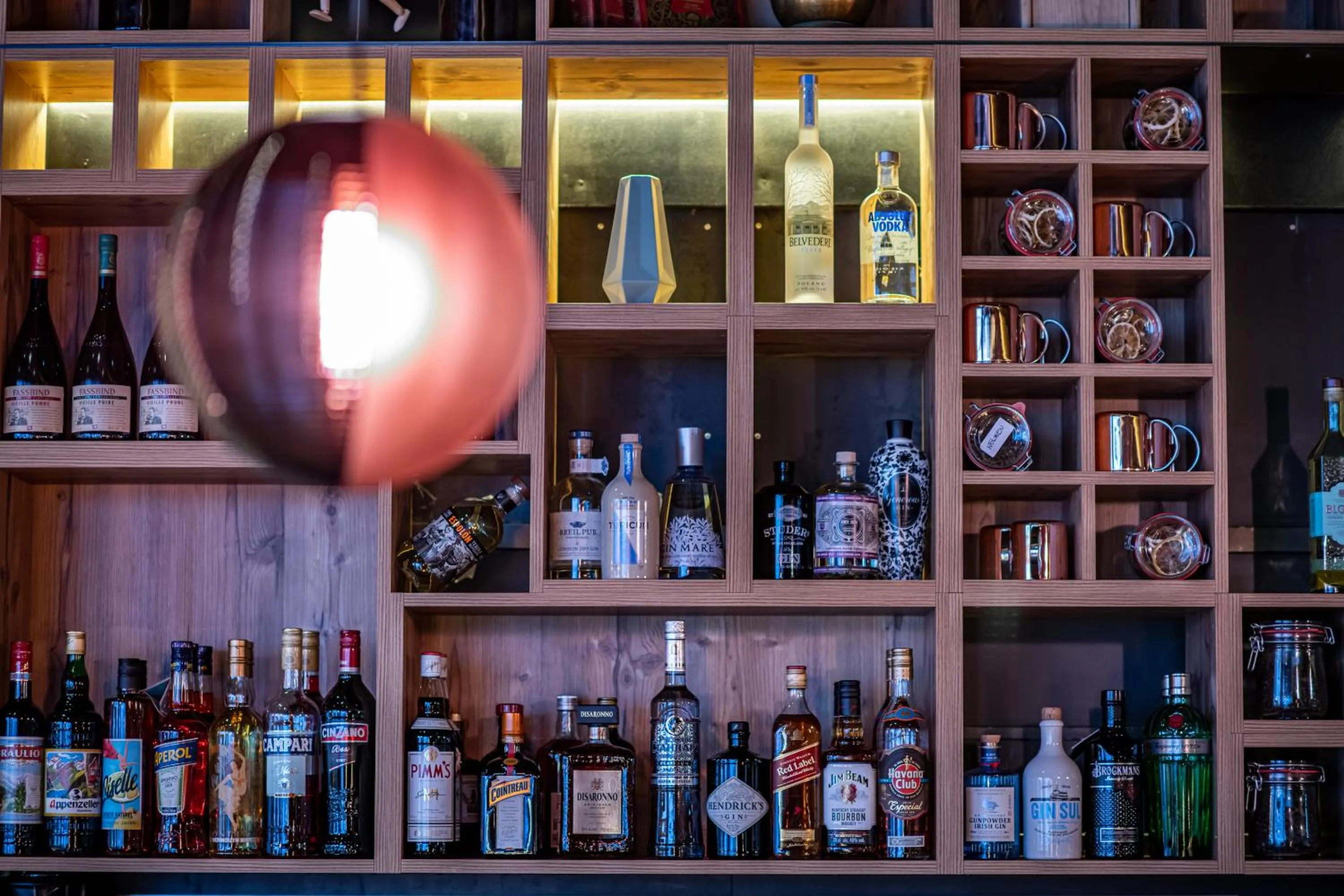 Lounge or bar in The Hide Flims Hotel