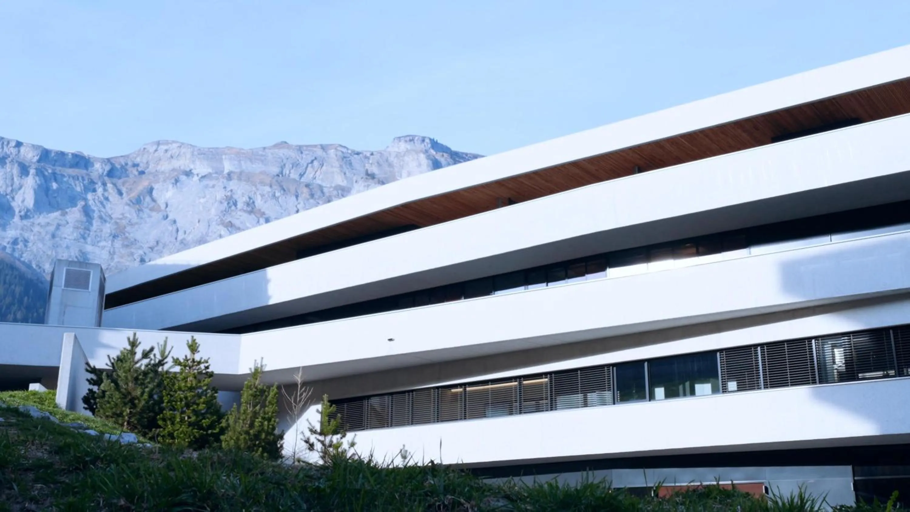 Property building in Me and All Hotel Flims, by Hyatt