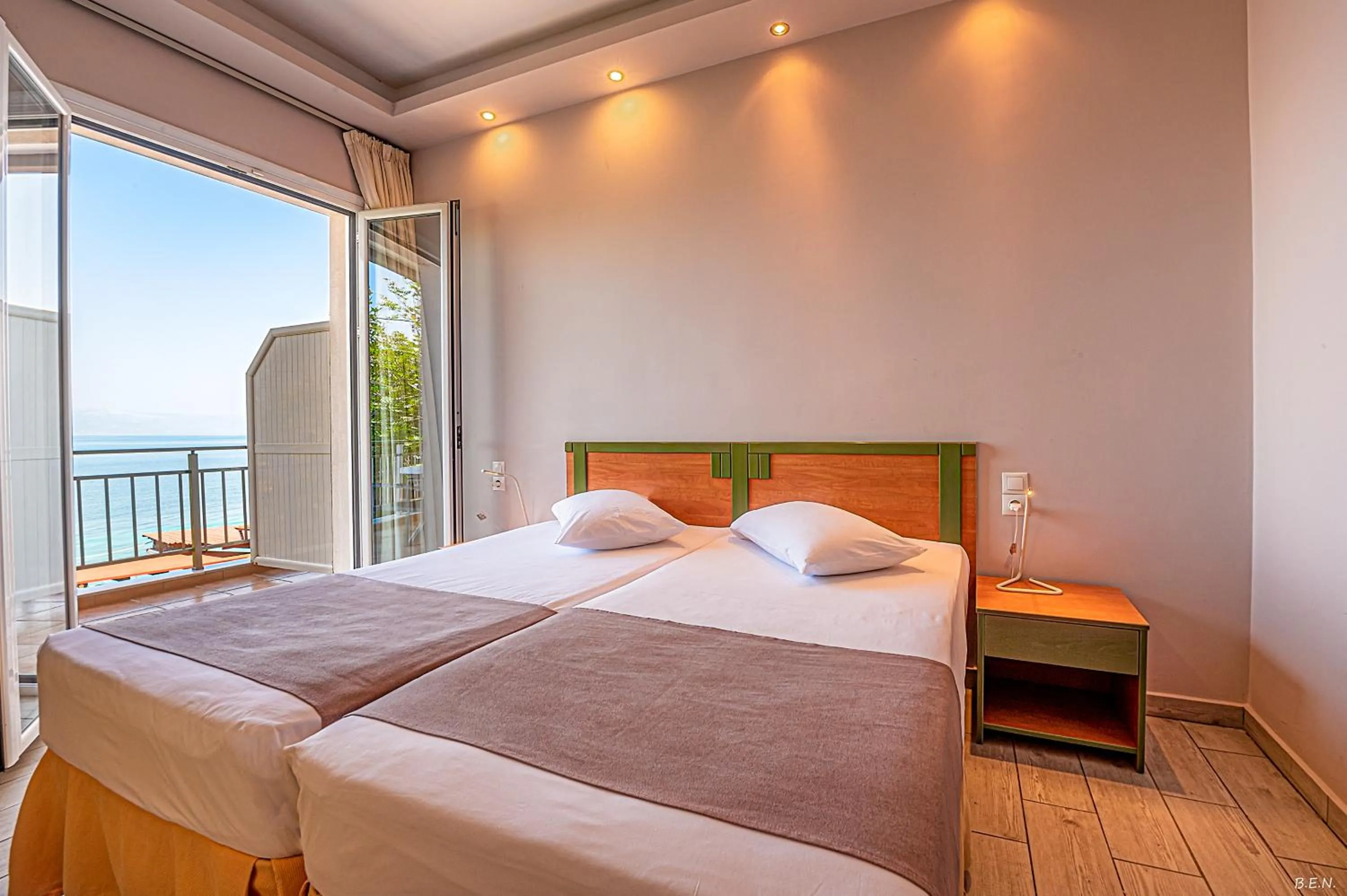 Bed in Castella Beach