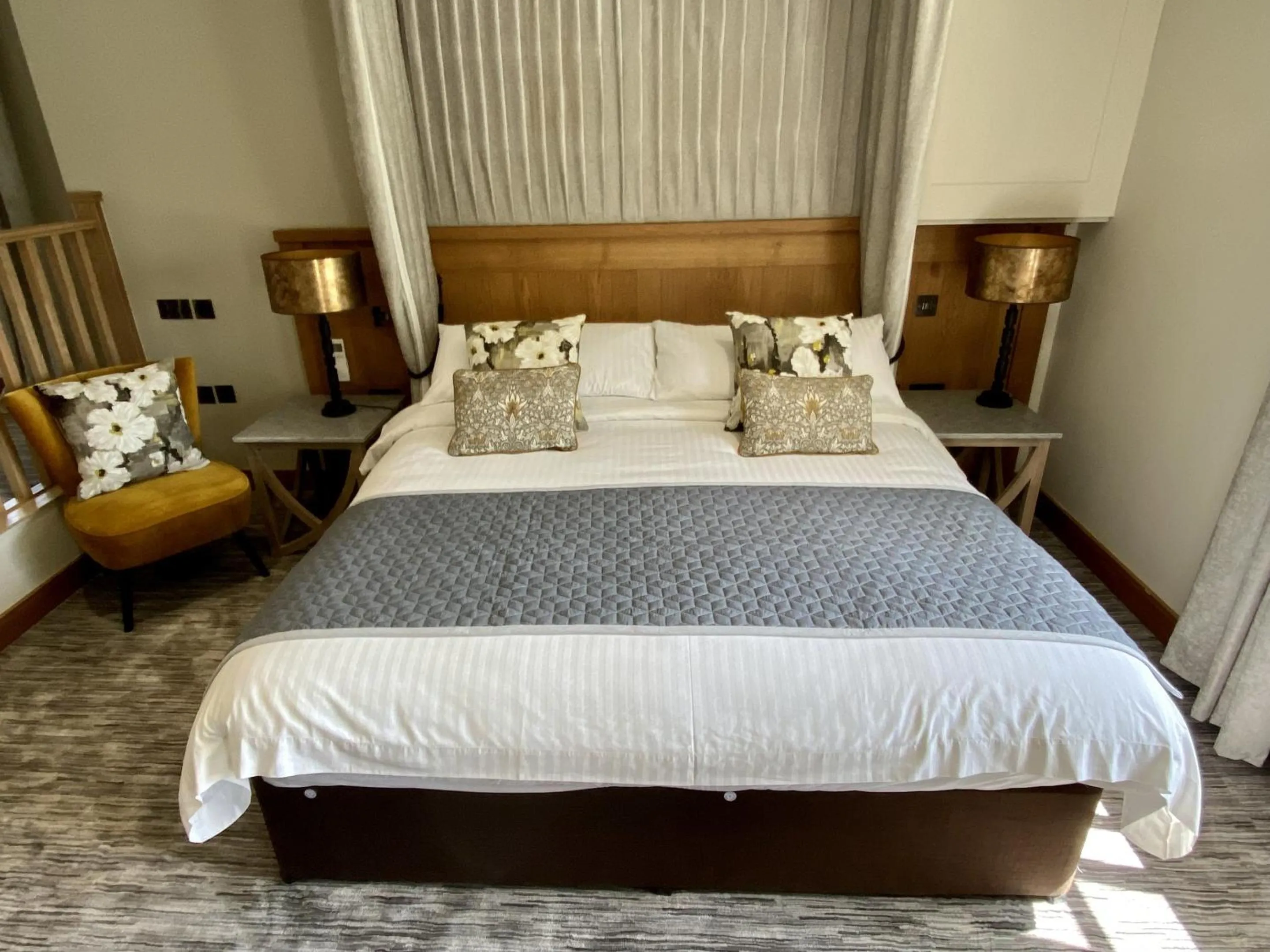 Bedroom, Bed in The Star Inn 1744