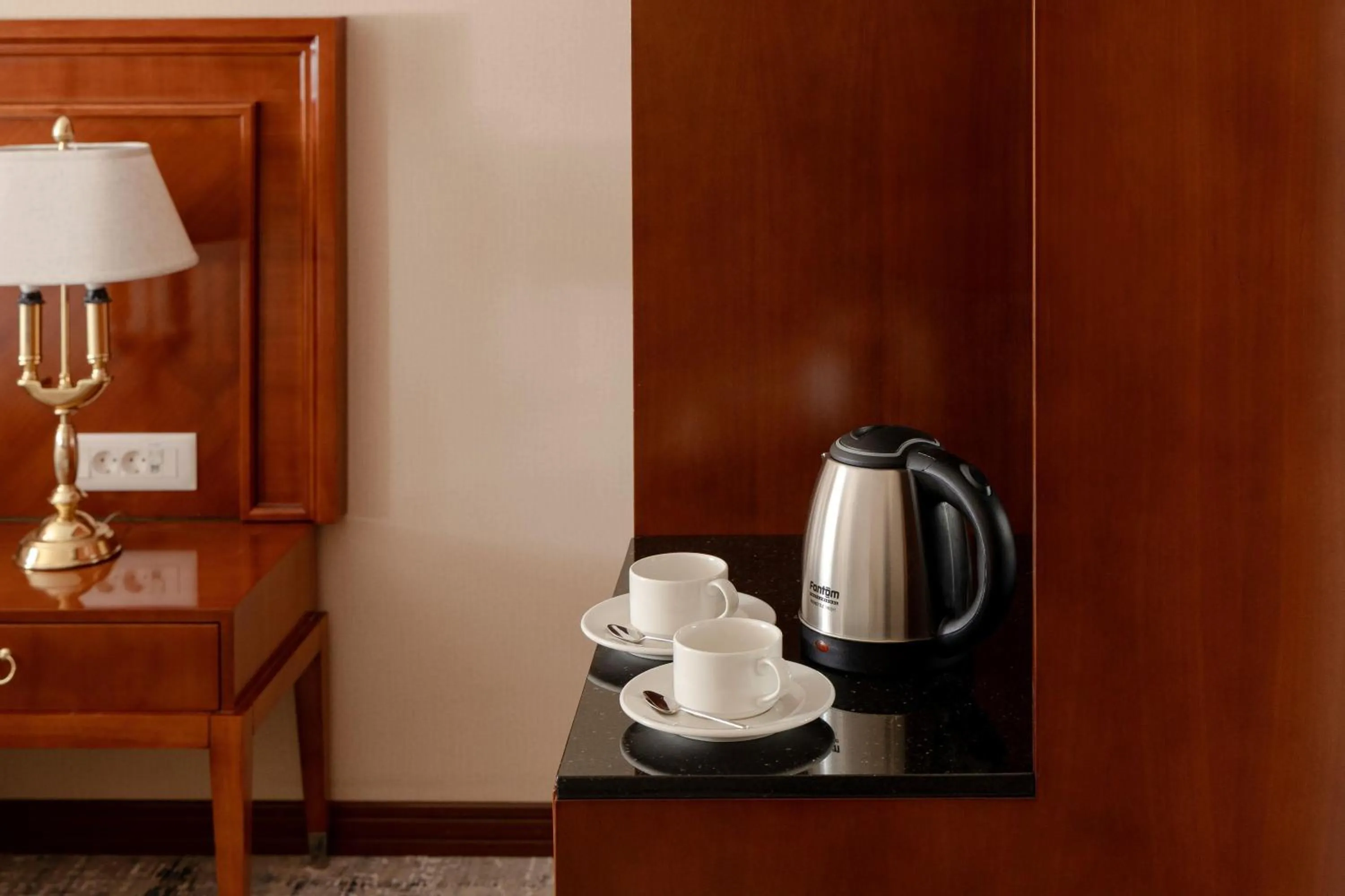 Photo of the whole room in Ramada Plaza by Wyndham Gence