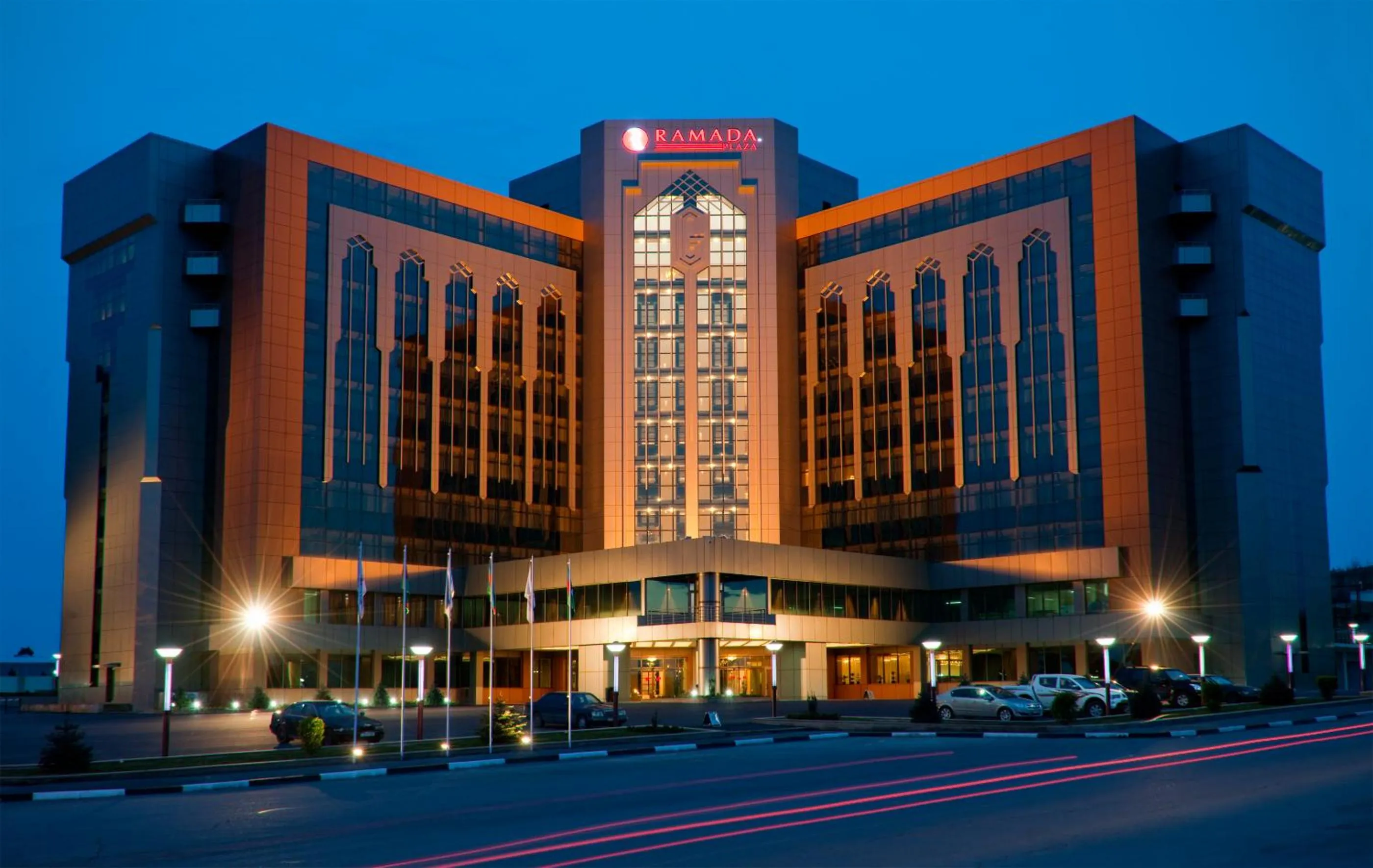 Facade/entrance in Ramada Plaza by Wyndham Gence