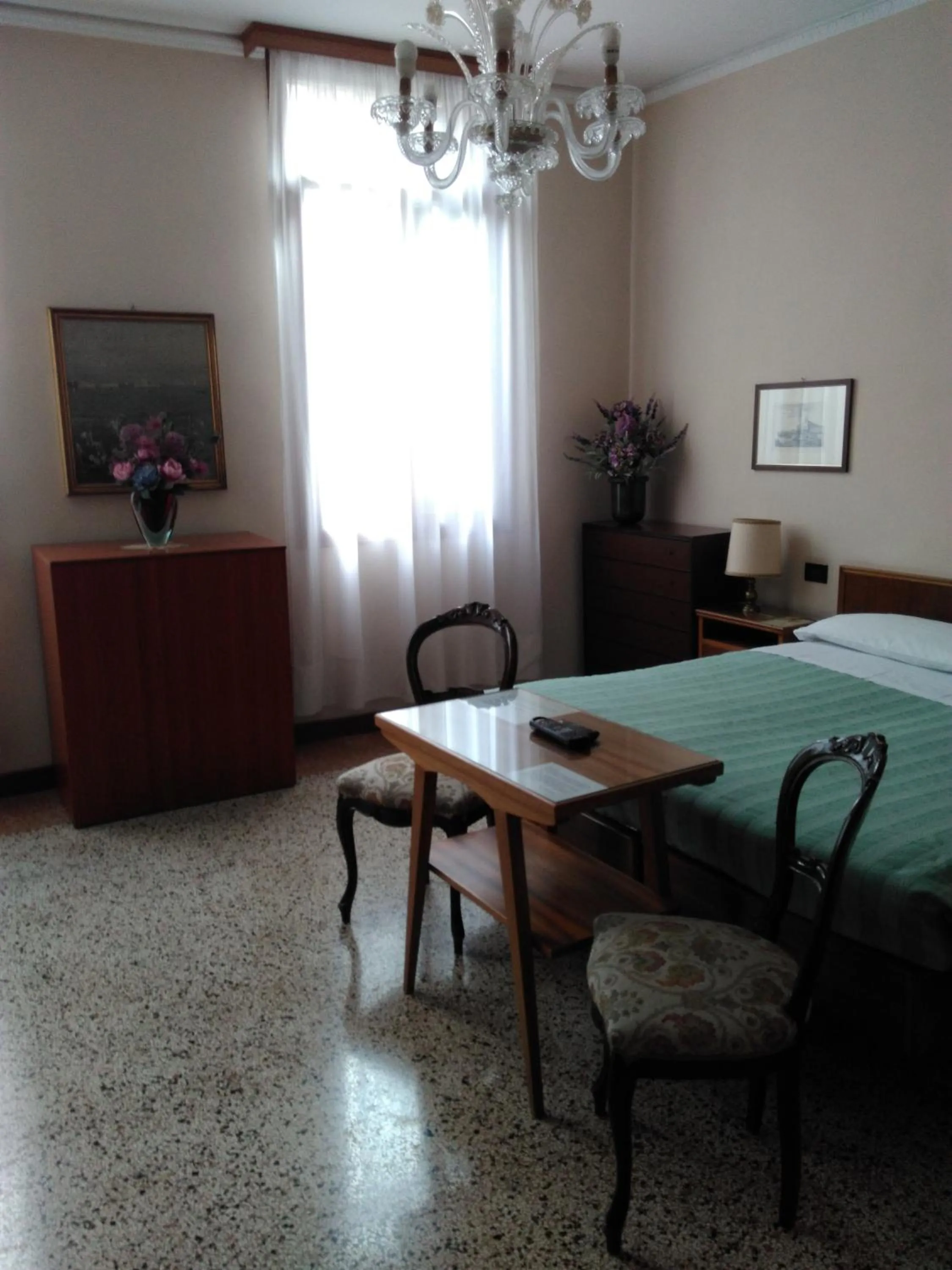 Photo of the whole room in Albergo Al Gobbo