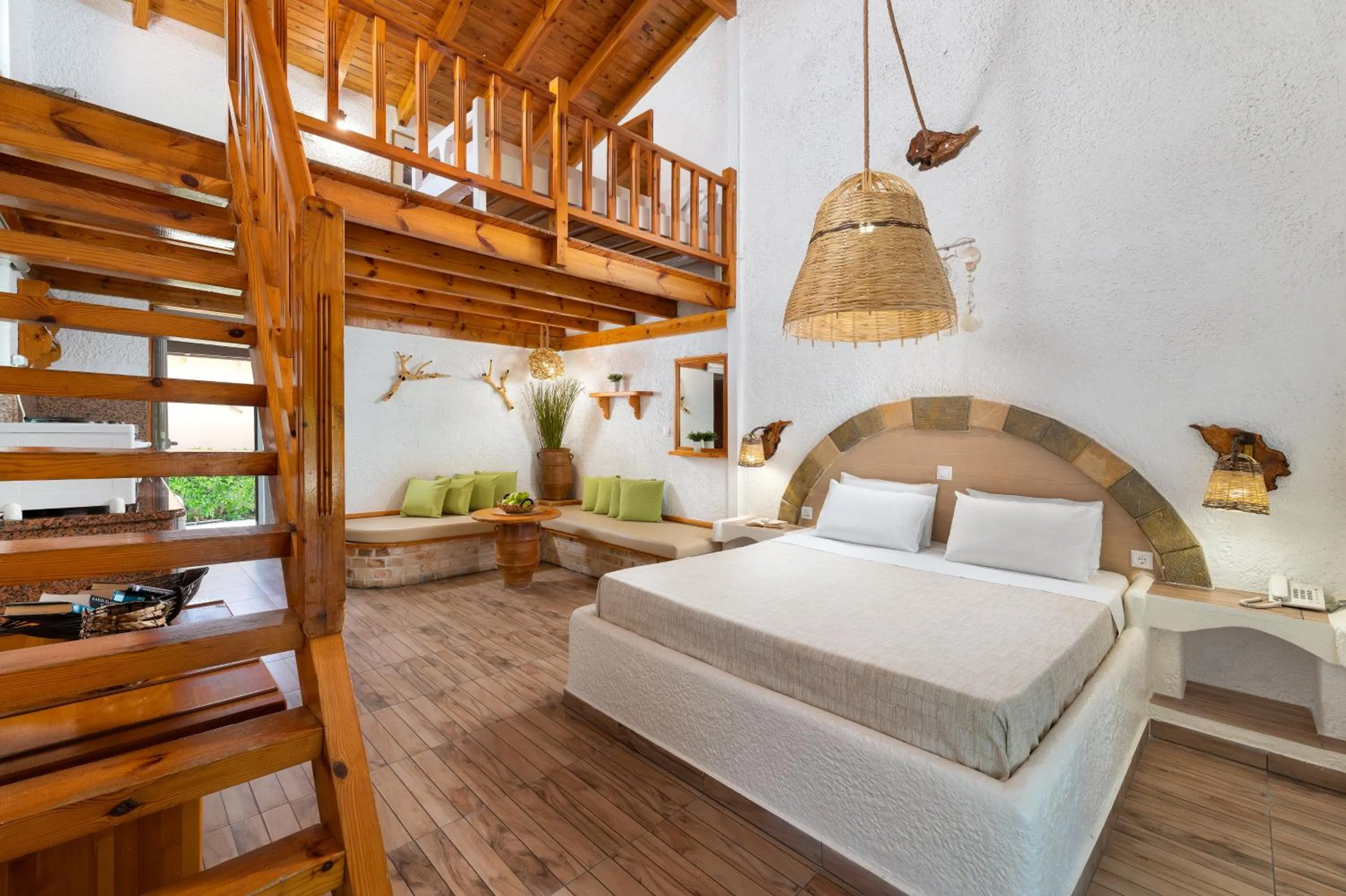 View (from property/room), Bed in Elefteria Apts & Suites