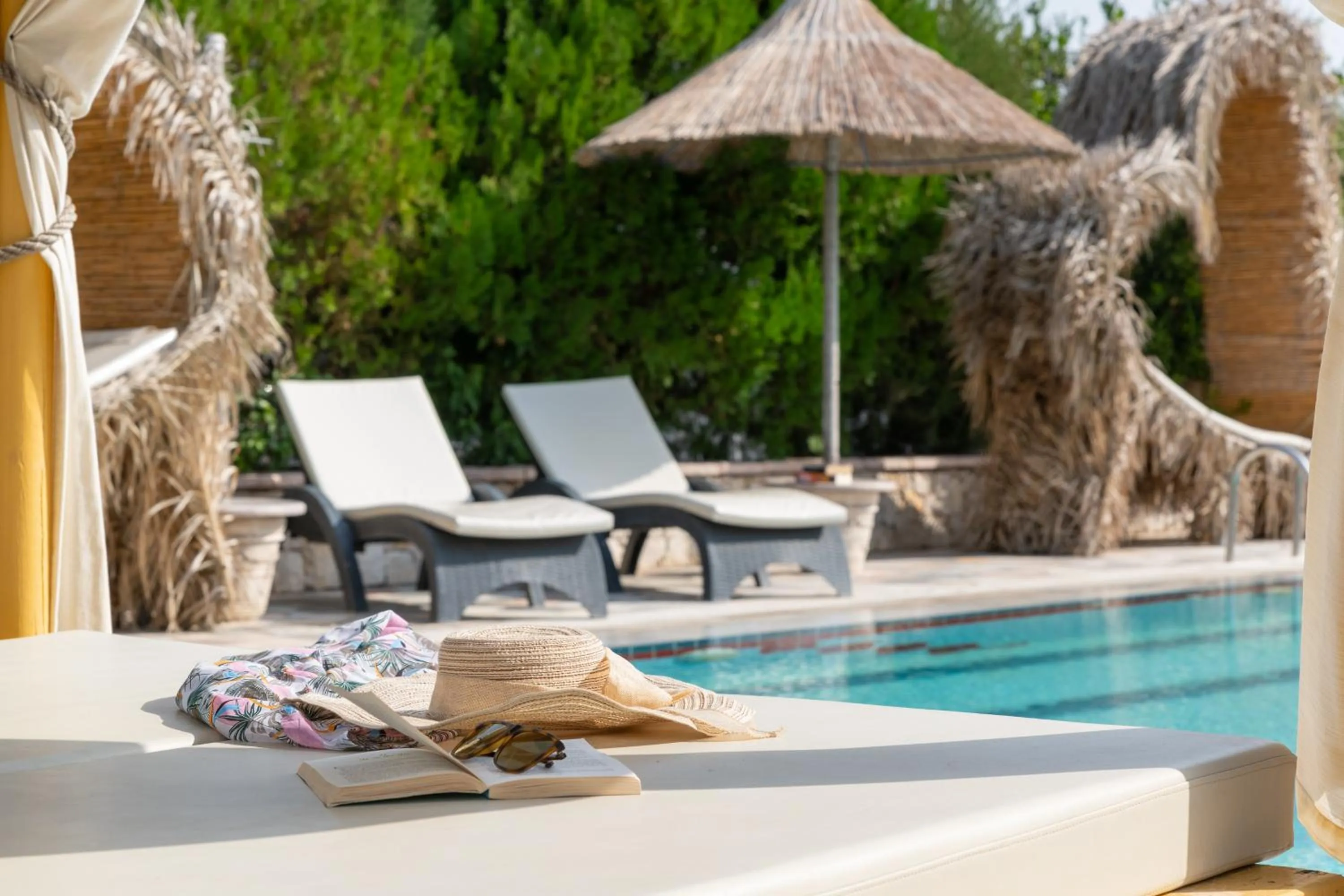 Swimming pool in Elefteria Apts & Suites