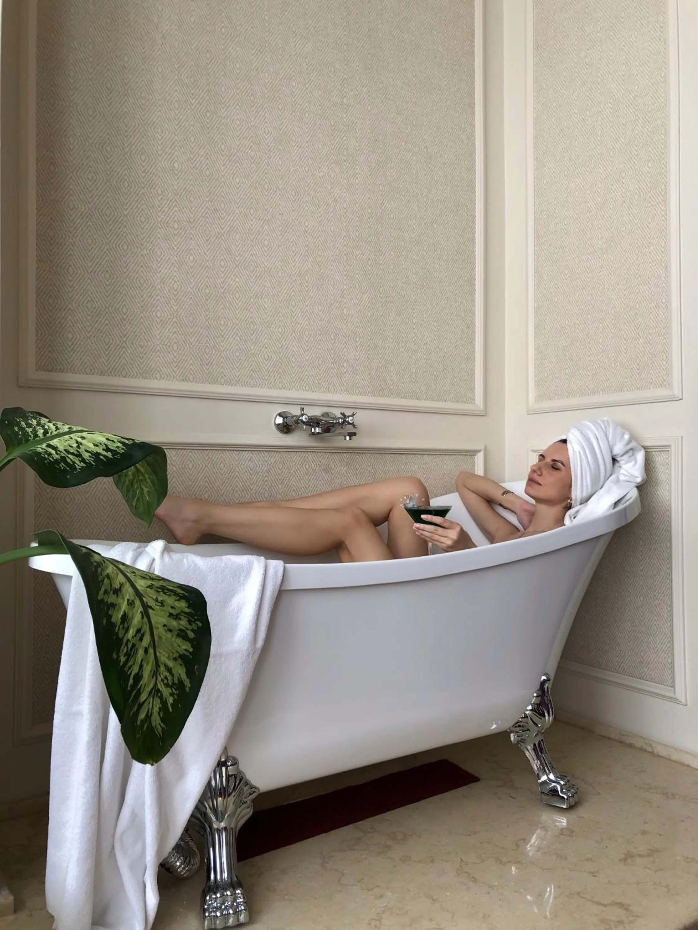 Open Air Bath in King Gorgasali