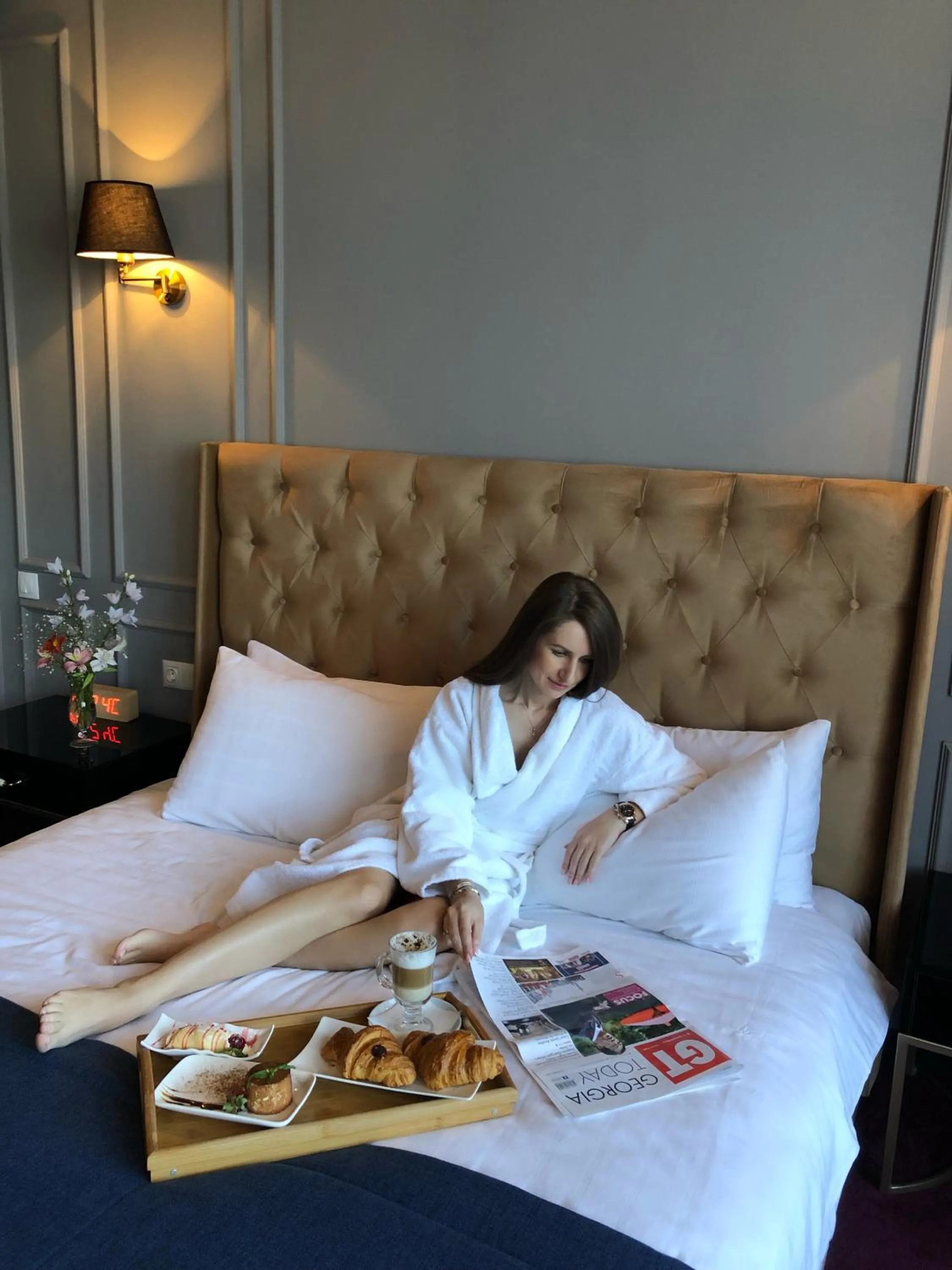 Coffee/tea facilities, Bed in King Gorgasali