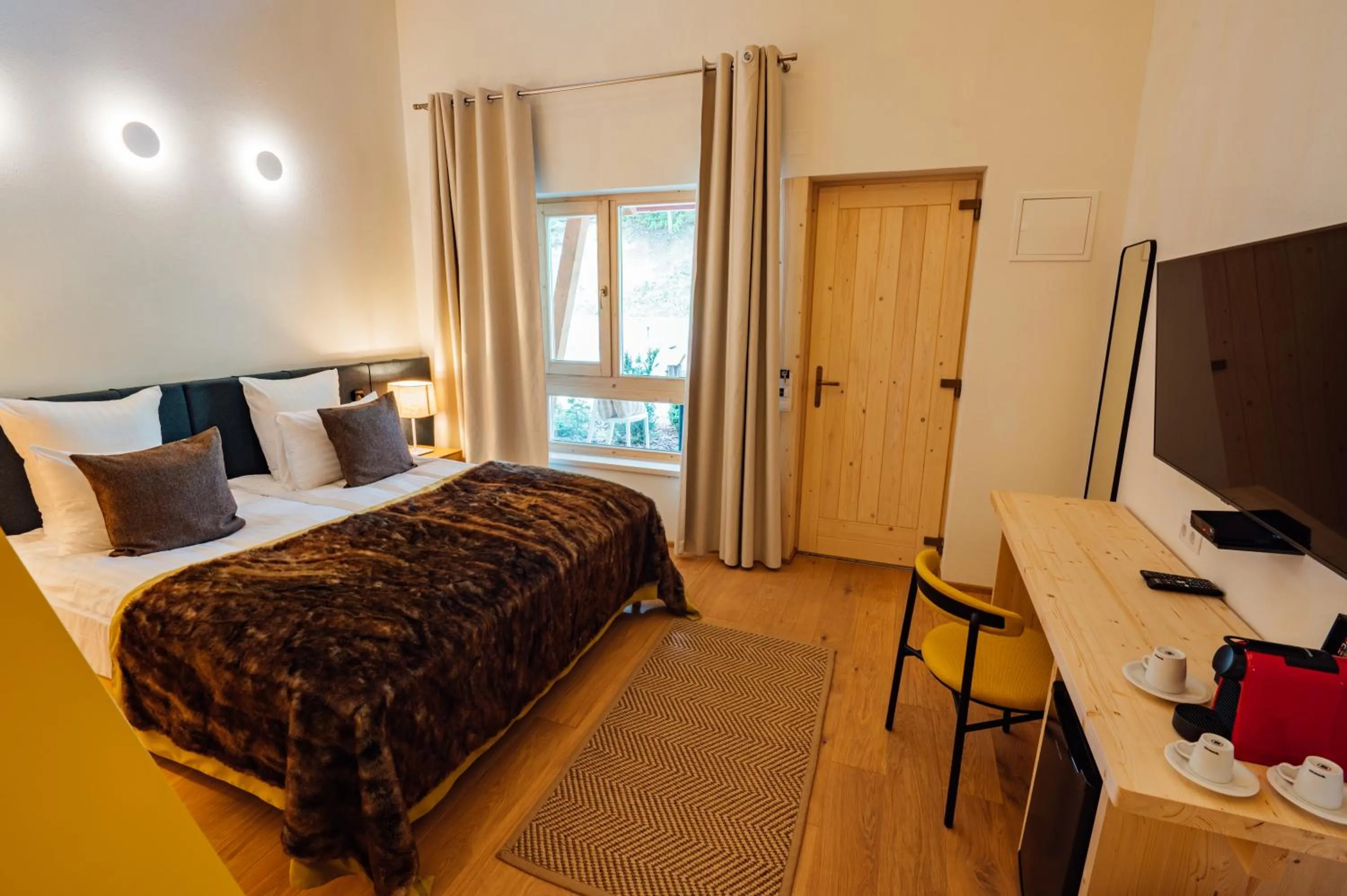 Photo of the whole room, Bed in Balvanyos Resort - Peakture Hotel & Grand Hotel Balvanyos