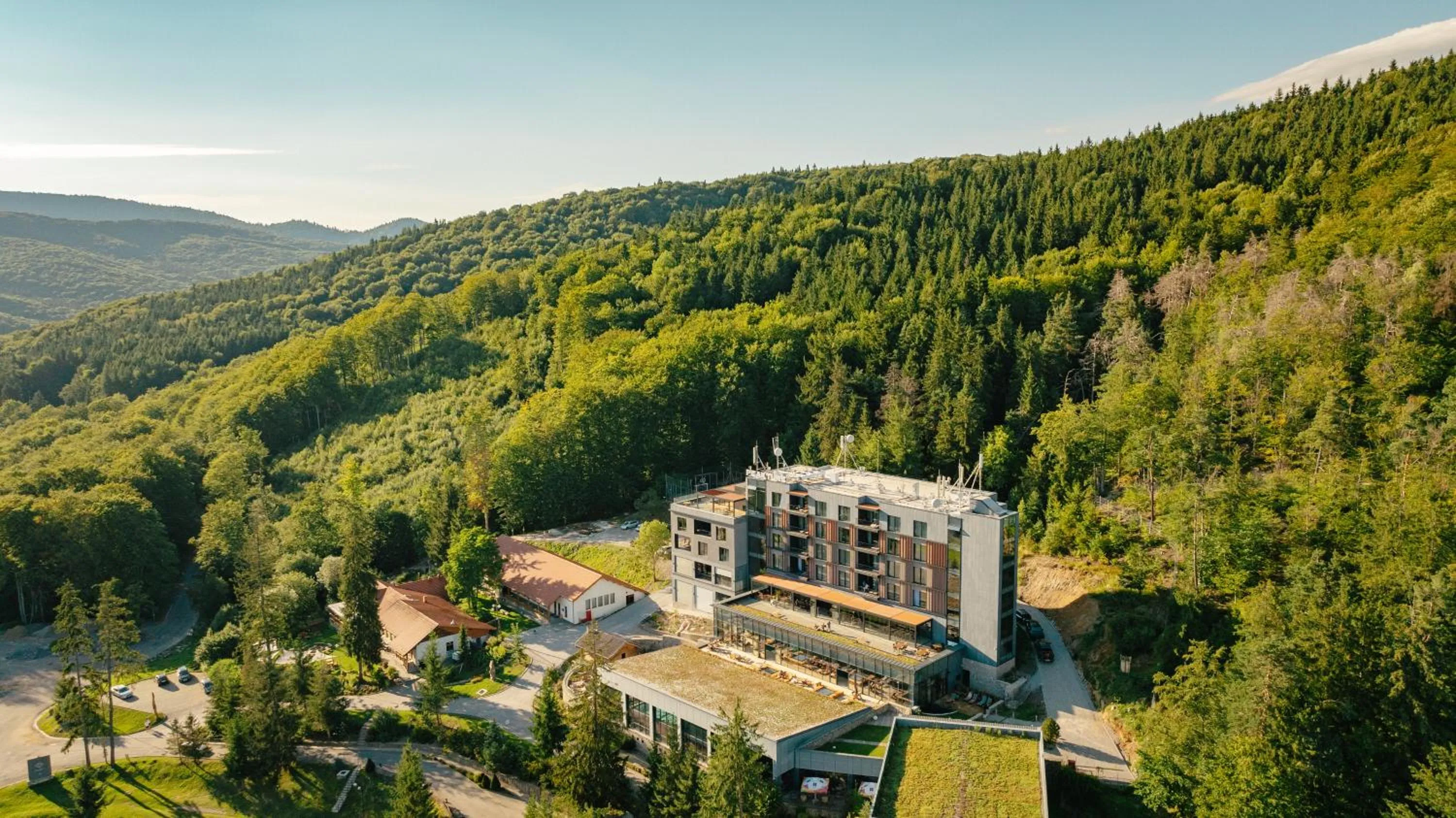 Property building in Balvanyos Resort - Peakture Hotel & Grand Hotel Balvanyos