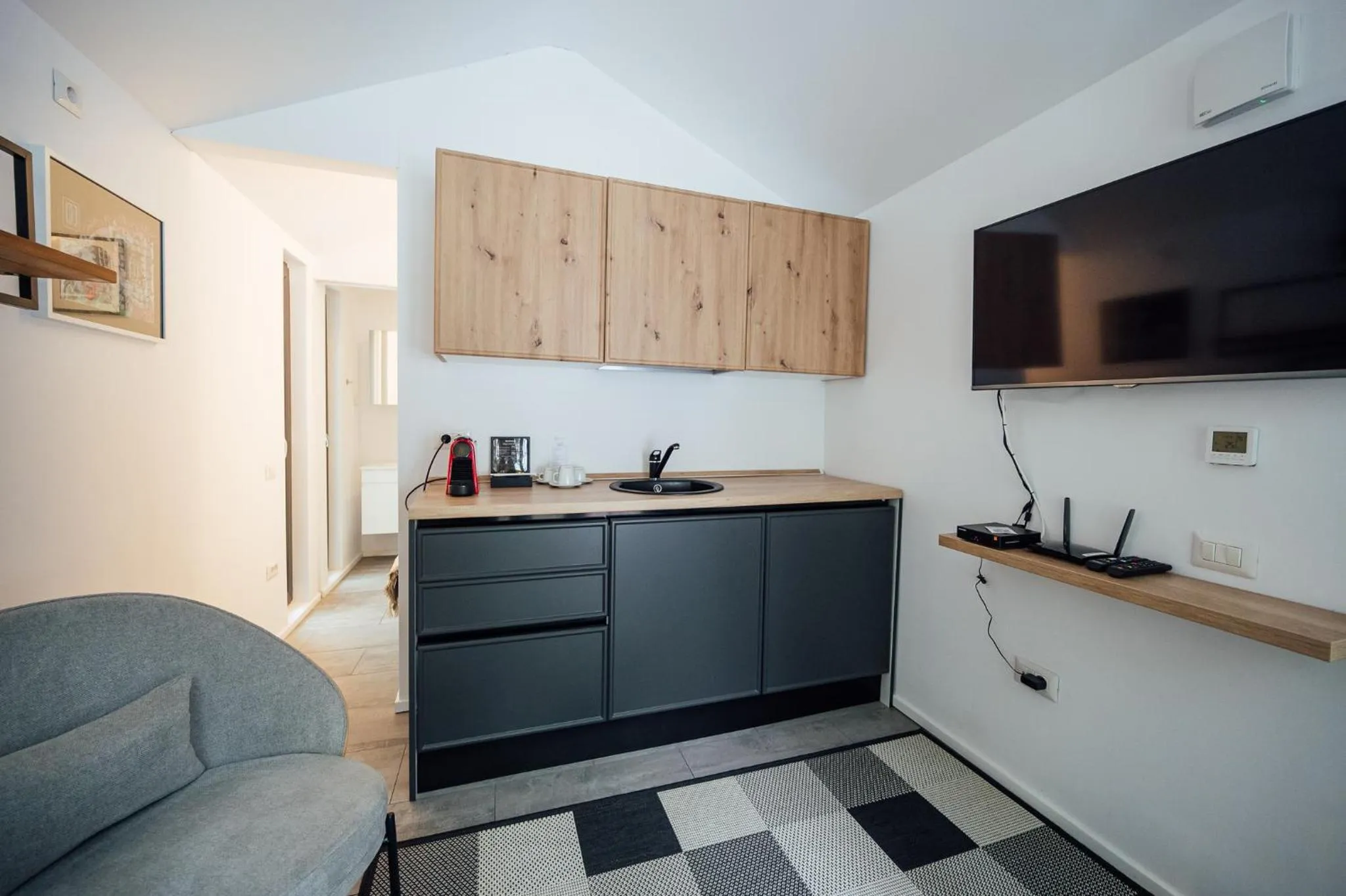 Kitchen or kitchenette in Balvanyos Resort - Peakture Hotel & Grand Hotel Balvanyos