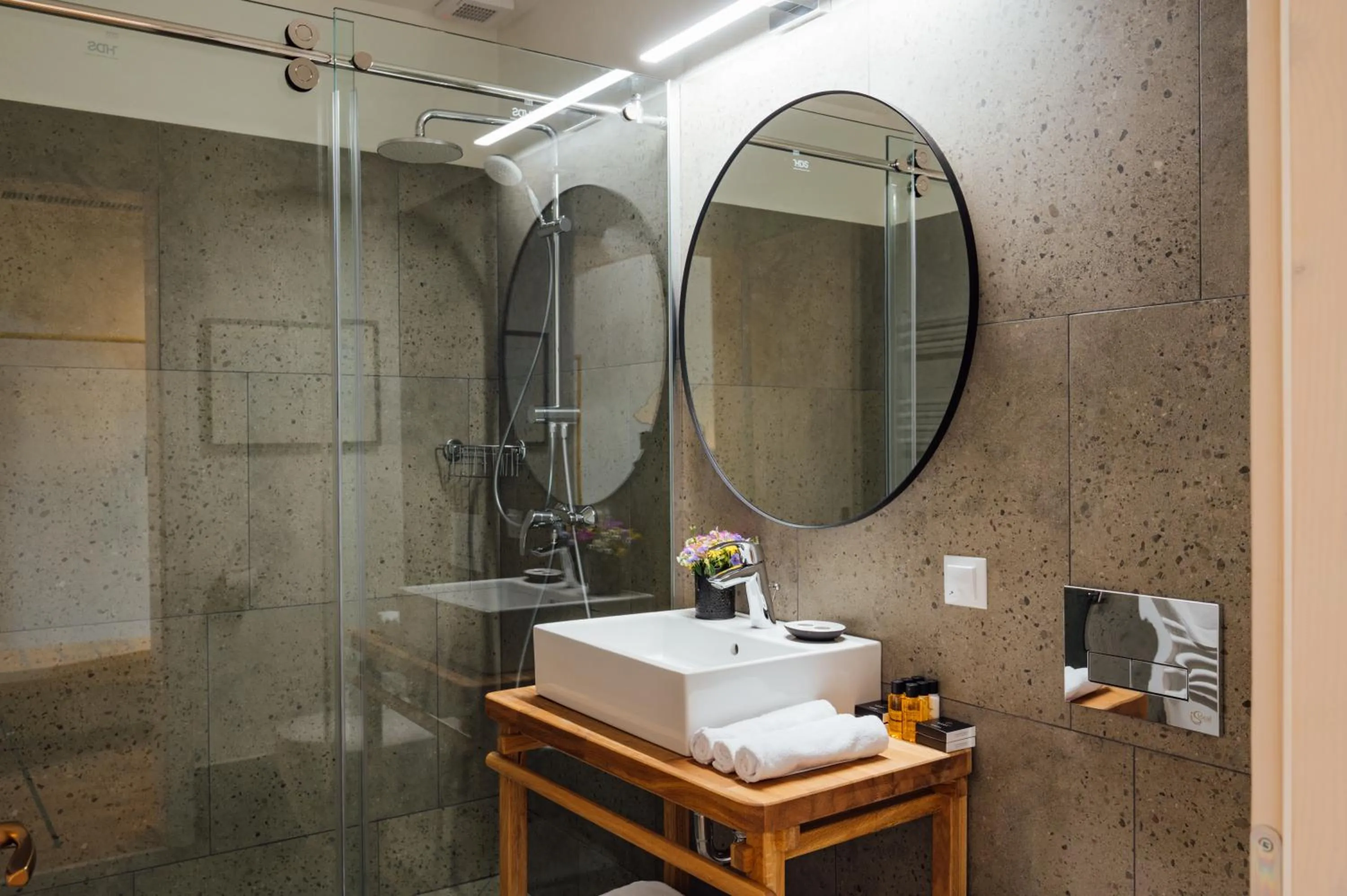 Bathroom in Balvanyos Resort - Peakture Hotel & Grand Hotel Balvanyos