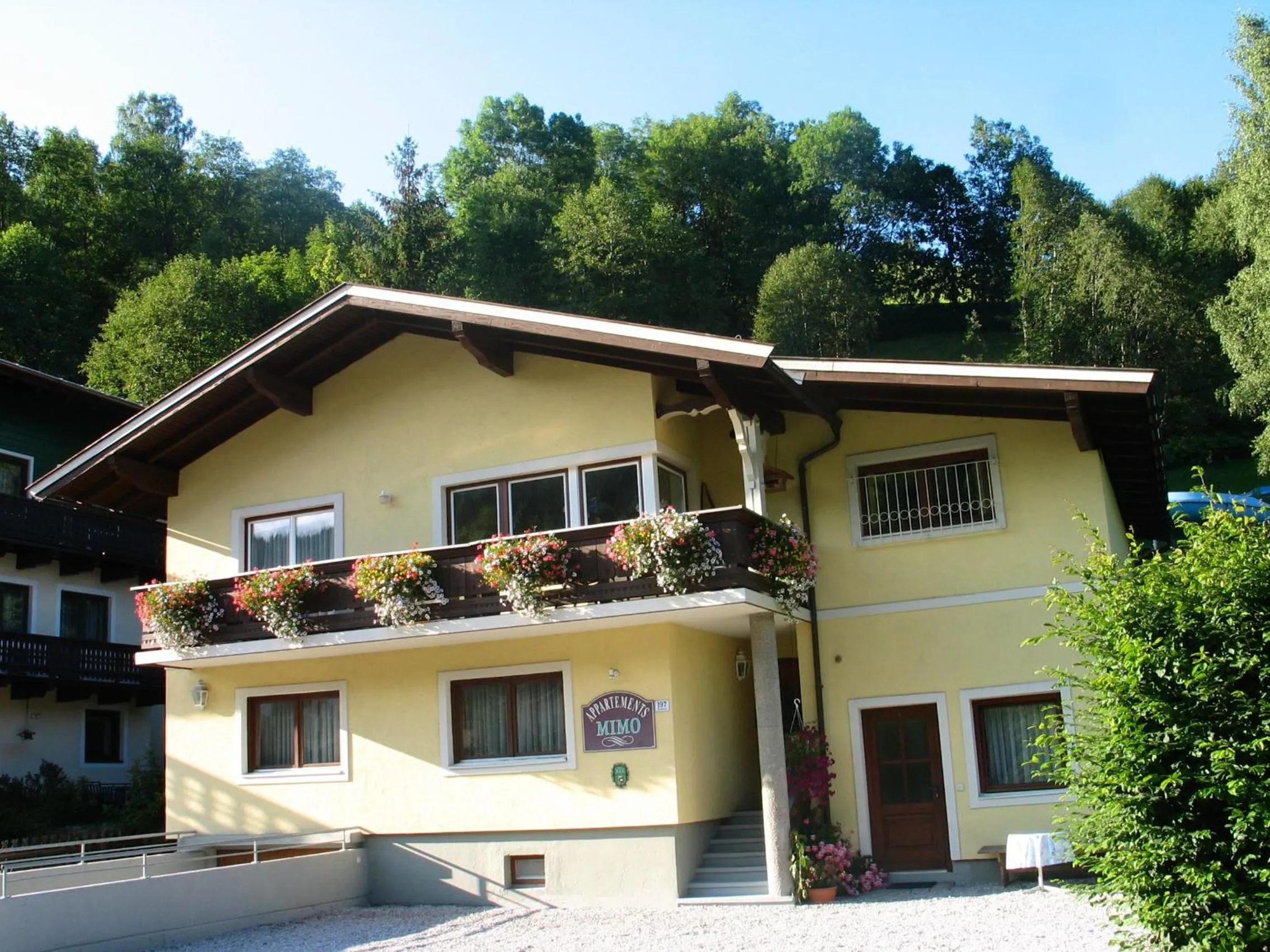 Facade/entrance in Pension Riedlsperger