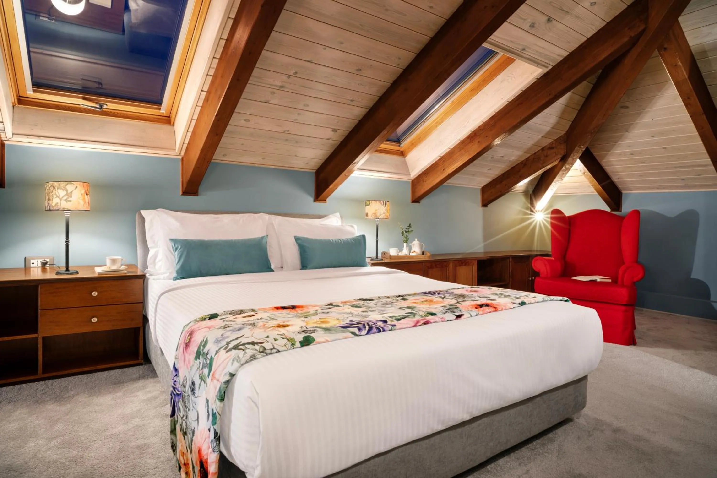 Bed in Archontiko Parnassus Dadi