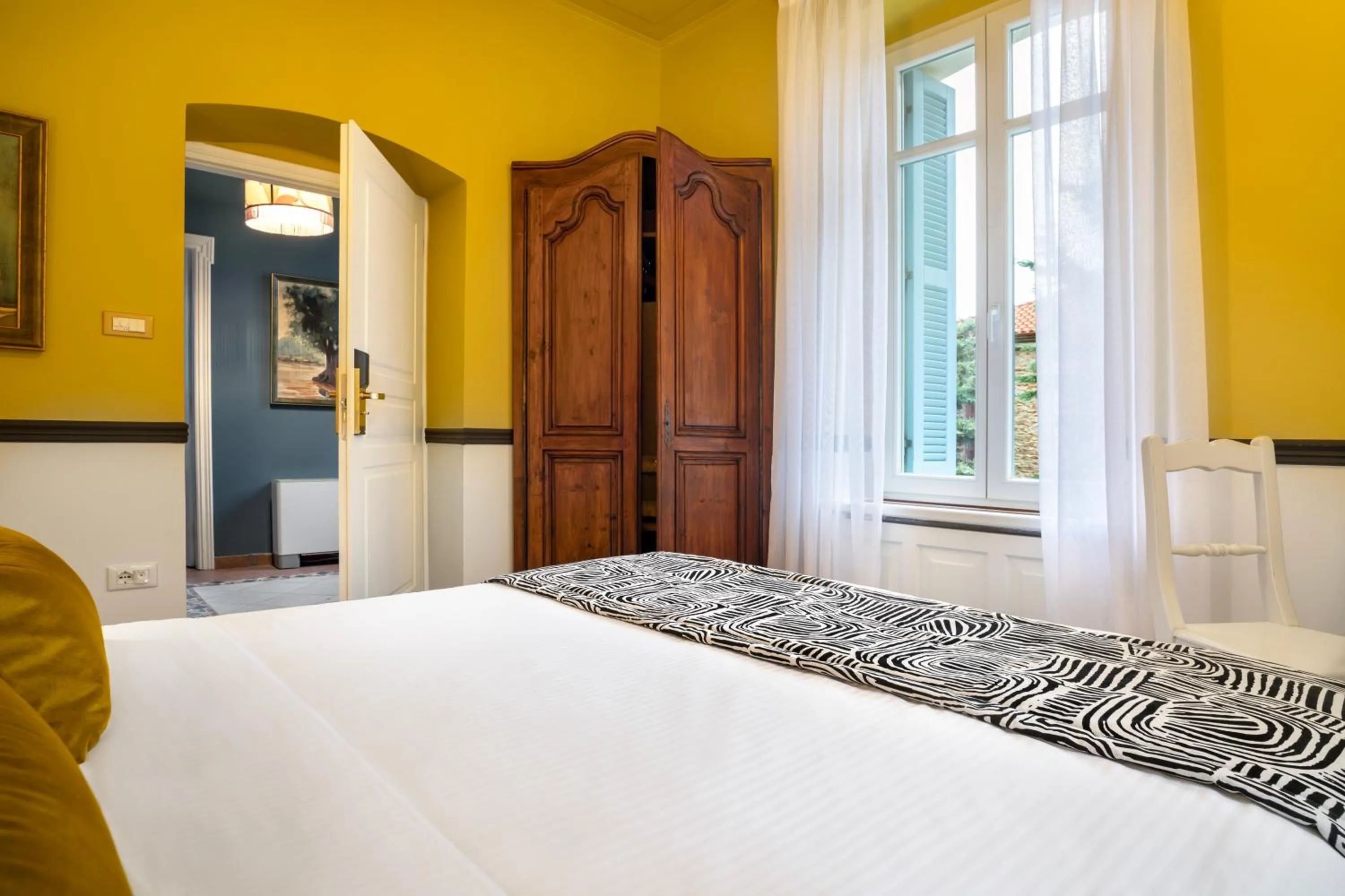 Bed in Archontiko Parnassus Dadi