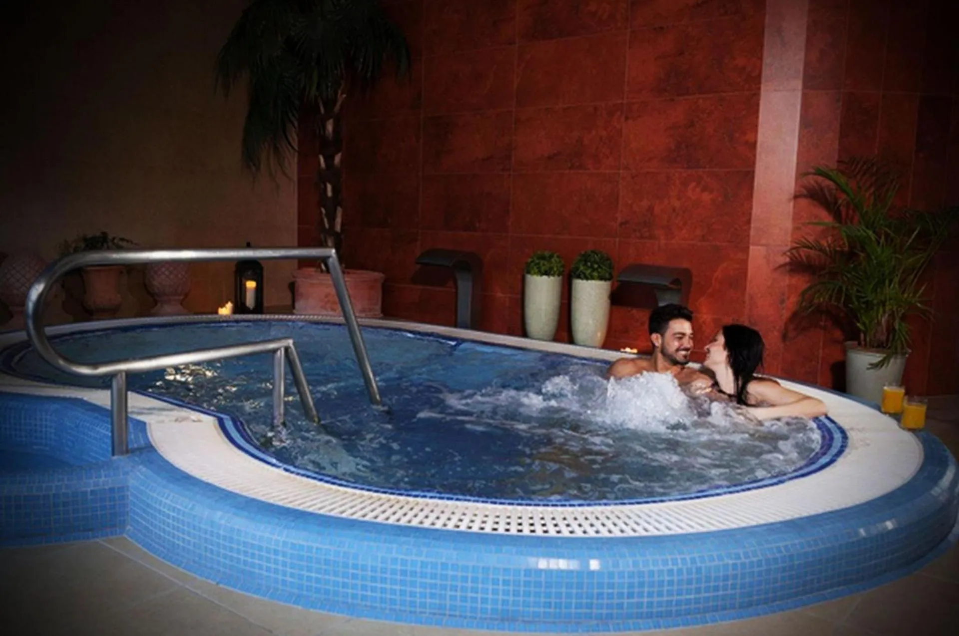 Hot Tub in Xavin Wellness Hotel & Restaurant