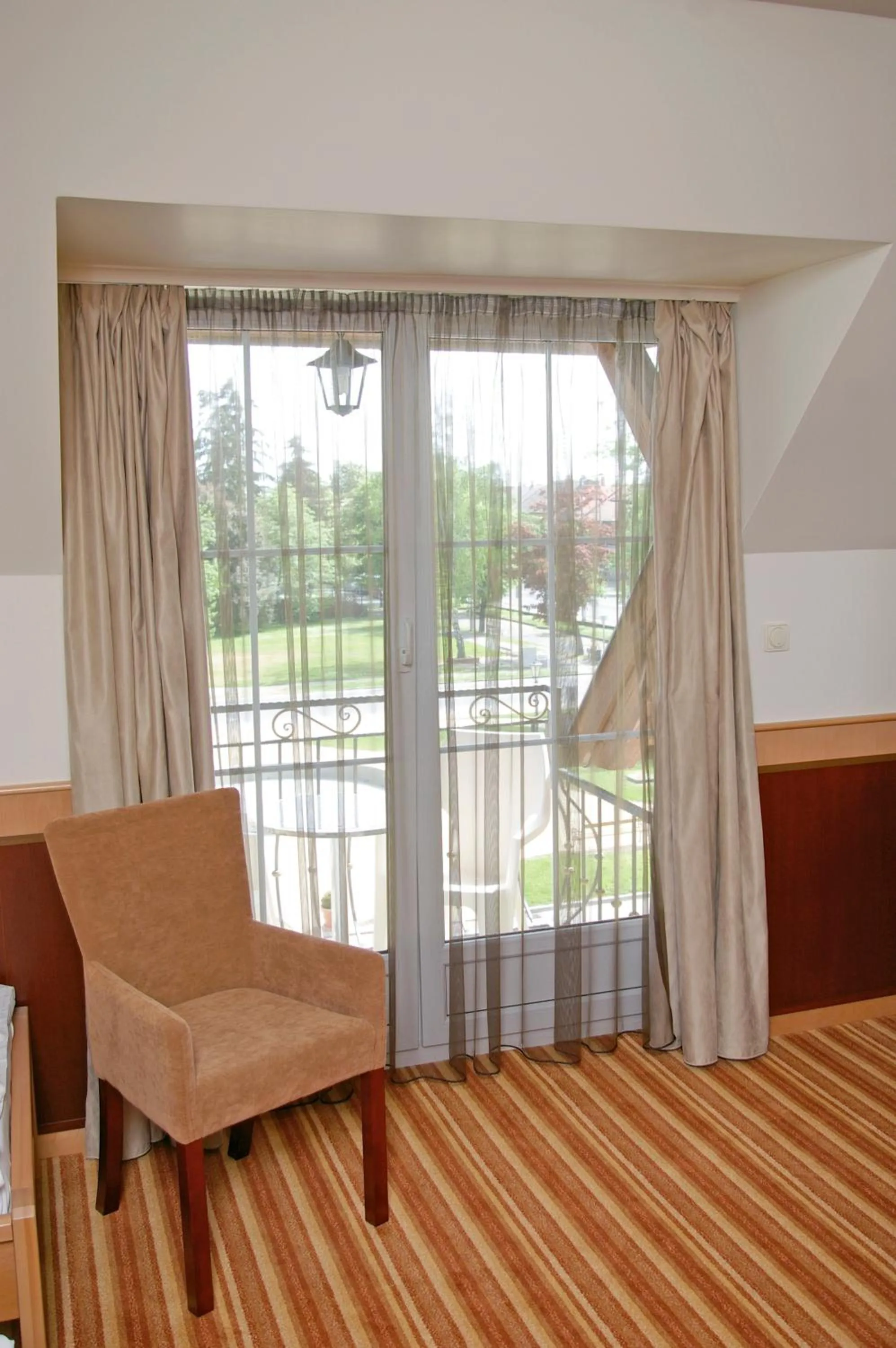 View (from property/room), Bed in Xavin Wellness Hotel & Restaurant