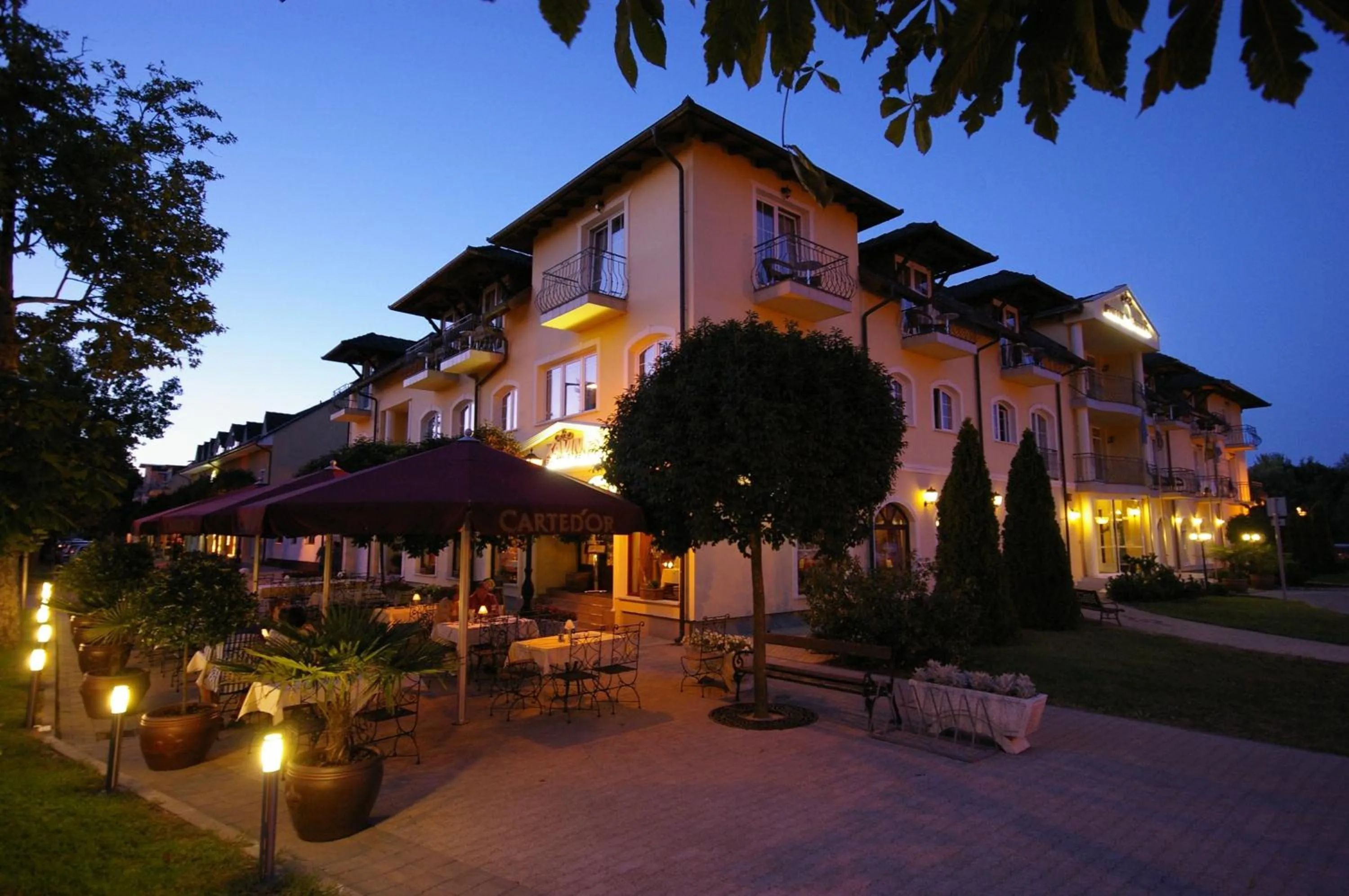 Facade/entrance in Xavin Wellness Hotel & Restaurant