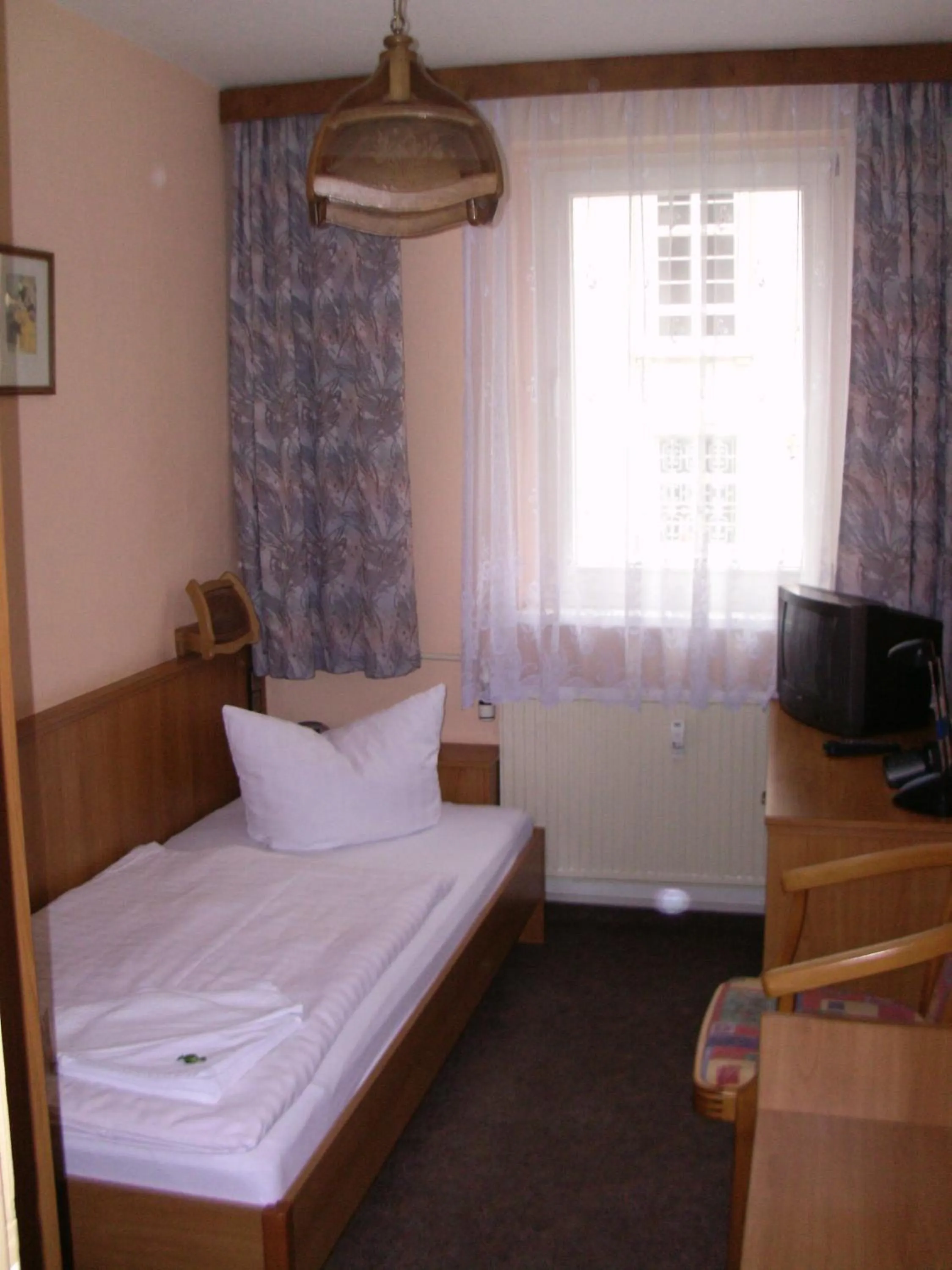 Bed in Hotel-Restaurant Marcus