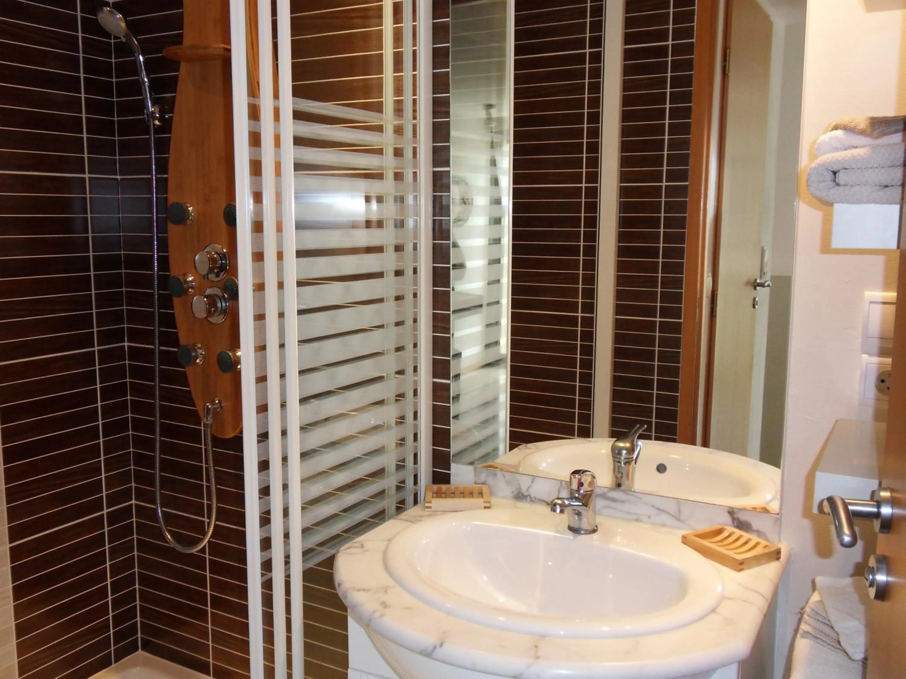 Bathroom in Le Jardin d'Ivana