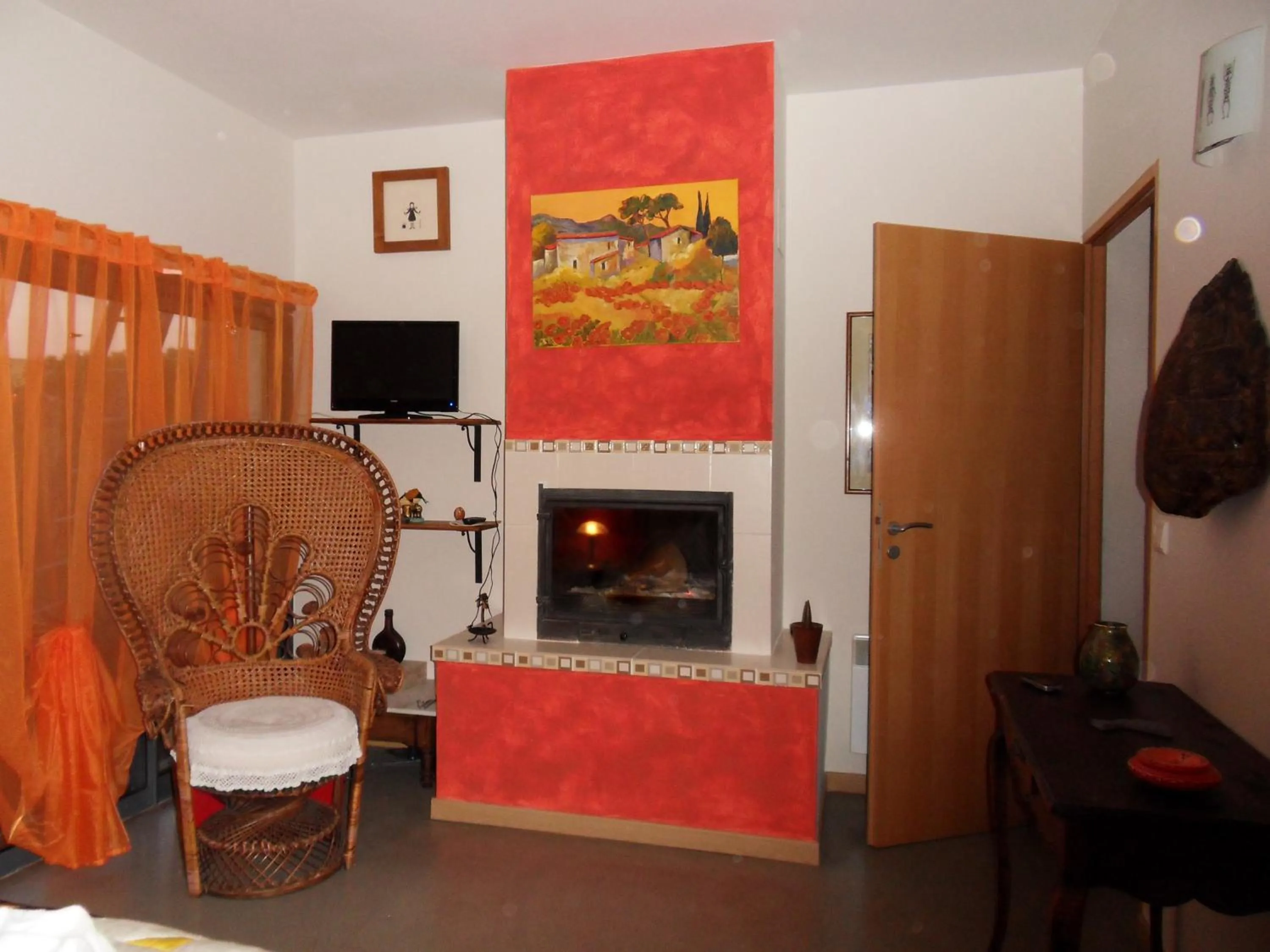 Bedroom in Le Jardin d'Ivana